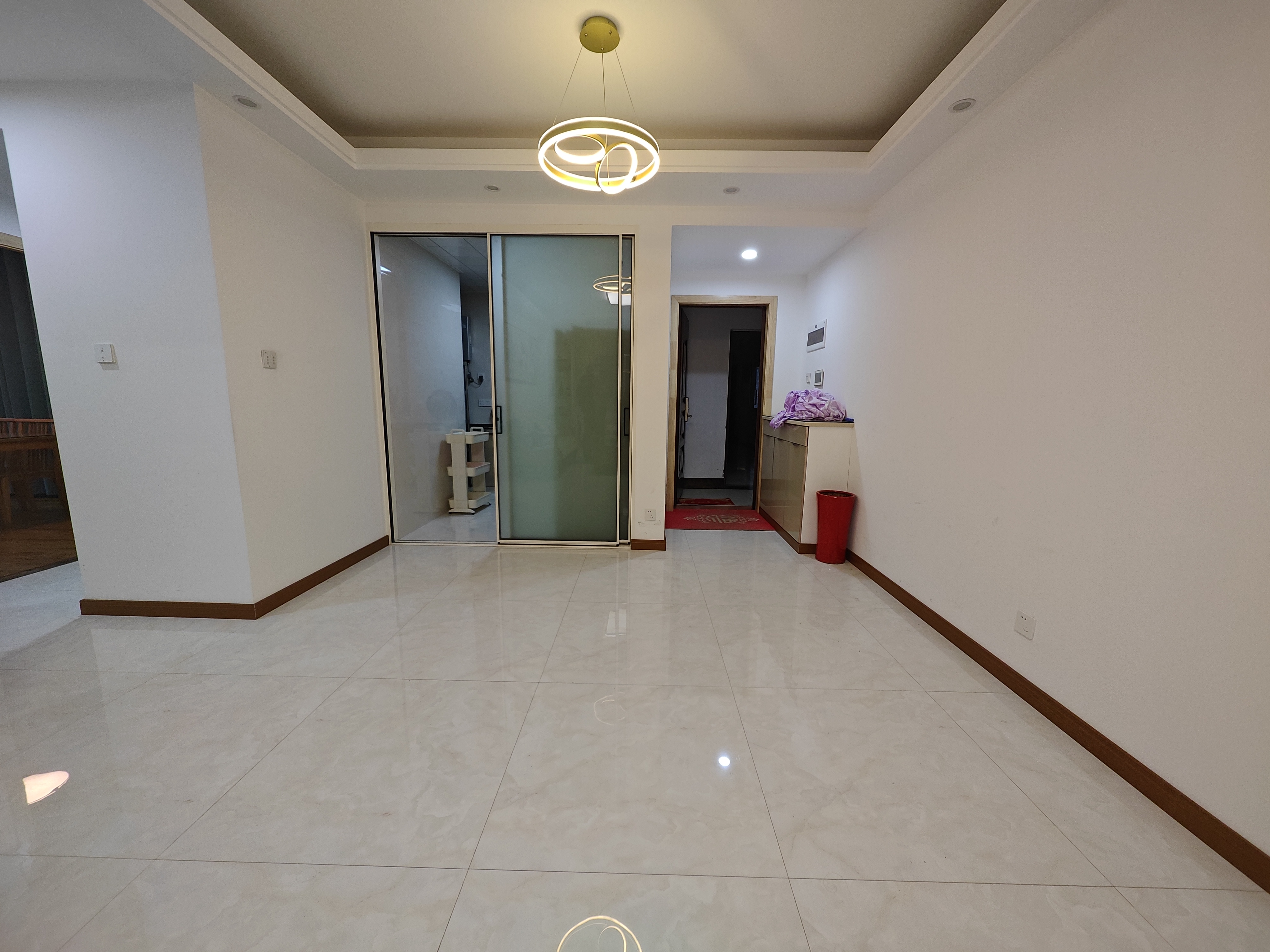 金轮津桥华府 3室2厅1卫 66.0万 金轮津桥华府 3室2厅1卫 66.0万室内图