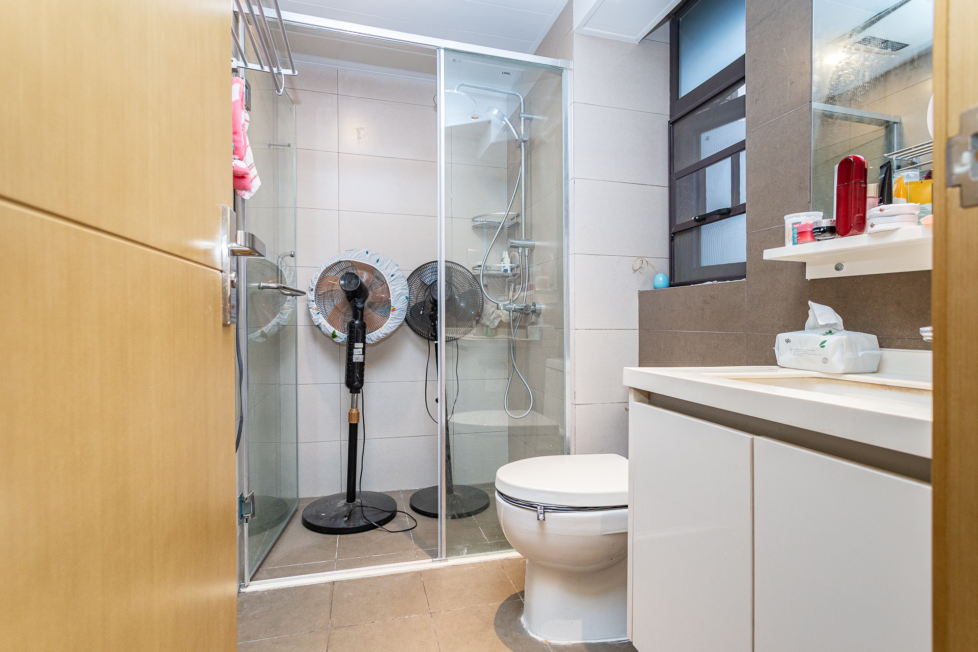 时代倾城四期 3室2厅2卫 106.0万 时代倾城四期 3室2厅2卫 106.0万卫生间