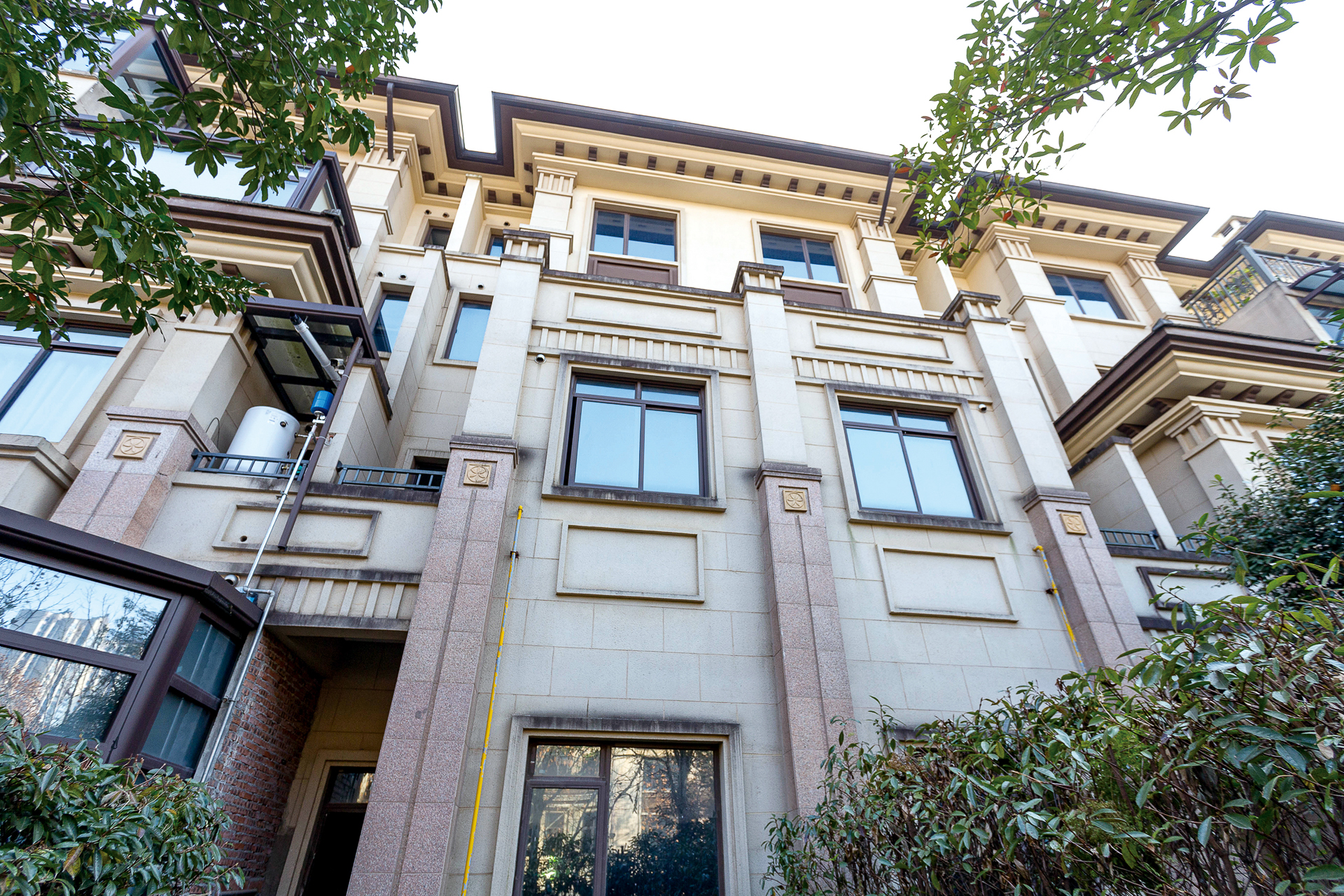 龙湖湘风原著（龙湖湘风星城）  4室3厅3卫    245.0万其他