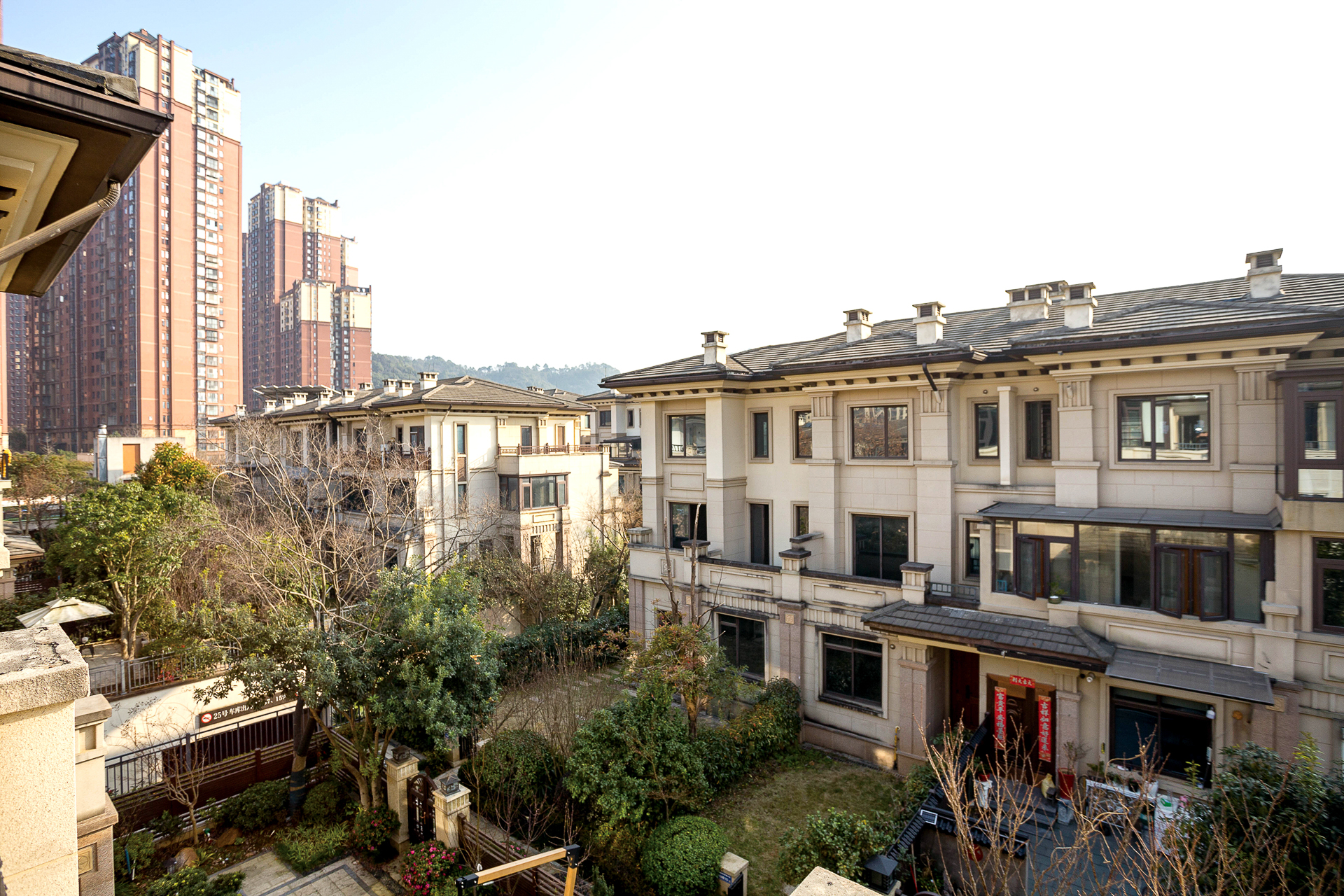 龙湖湘风原著（龙湖湘风星城）  4室3厅3卫    245.0万其他