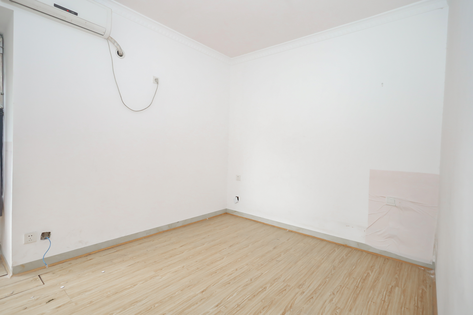 奥克斯广场 2室2厅1卫 72.8万 奥克斯广场 2室2厅1卫 72.8万卧室