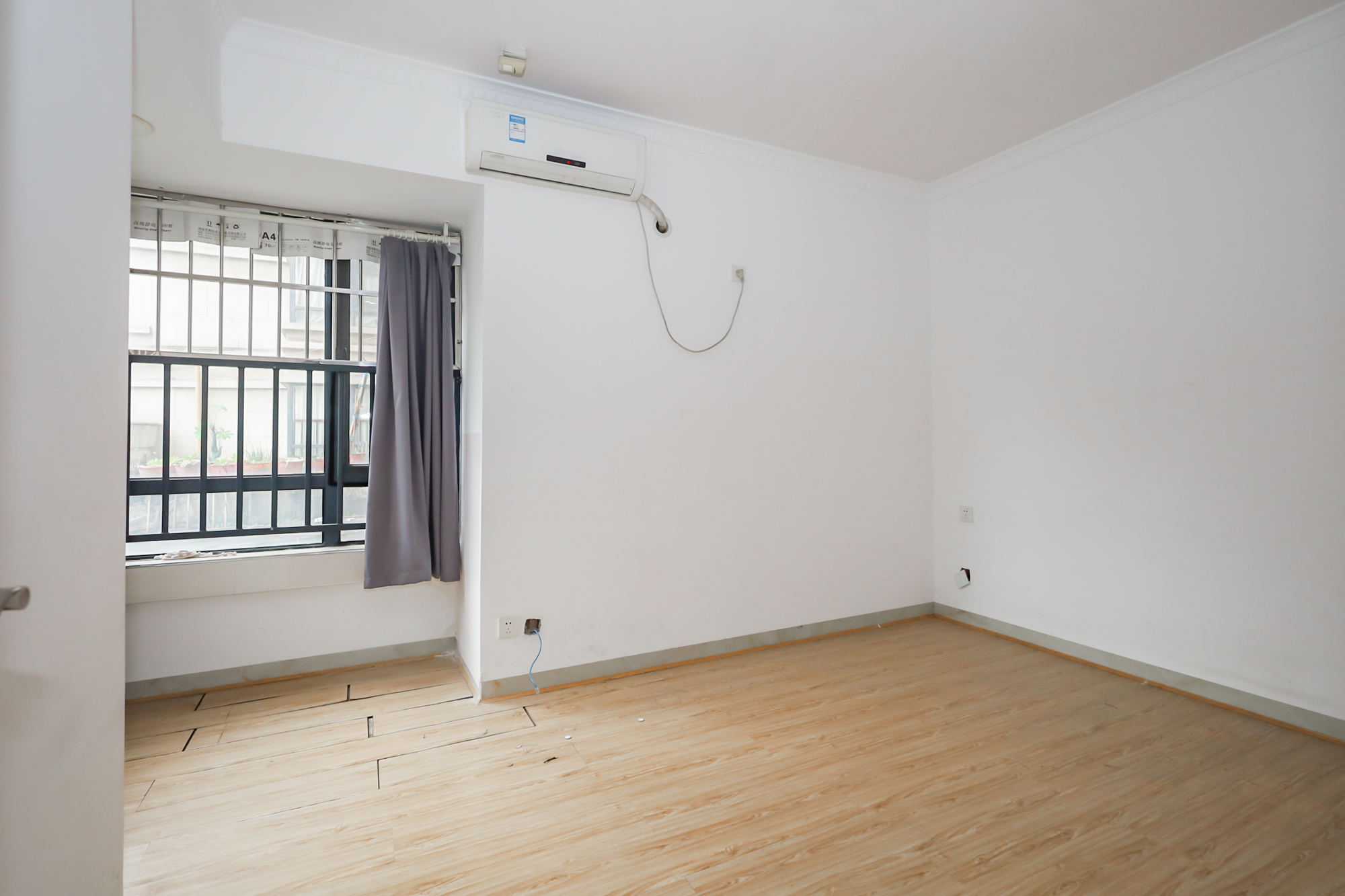 奥克斯广场 2室2厅1卫 72.8万 奥克斯广场 2室2厅1卫 72.8万卧室