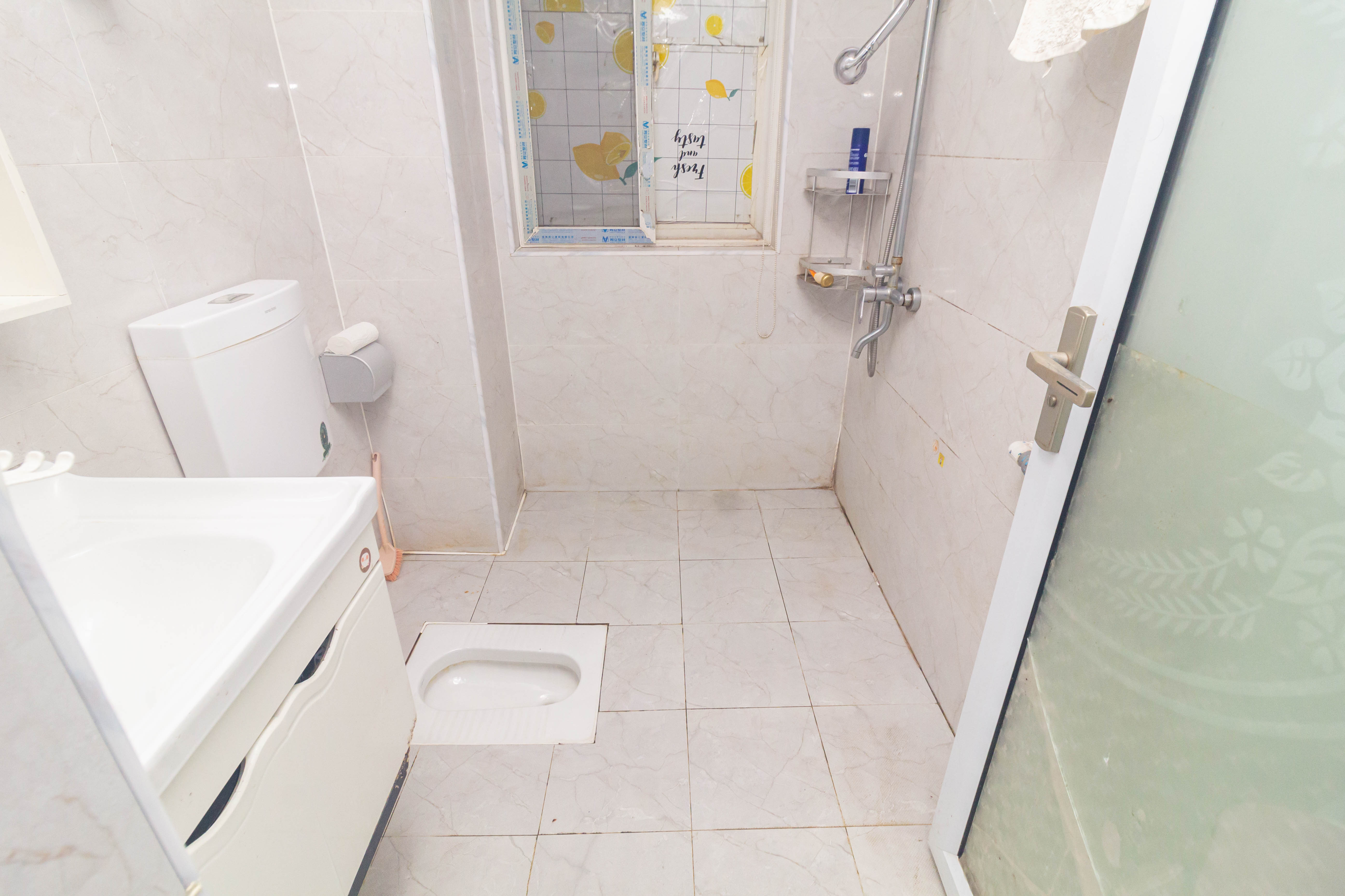 东门尚苑 2室2厅1卫 48.0万 东门尚苑 2室2厅1卫 48.0万卫生间