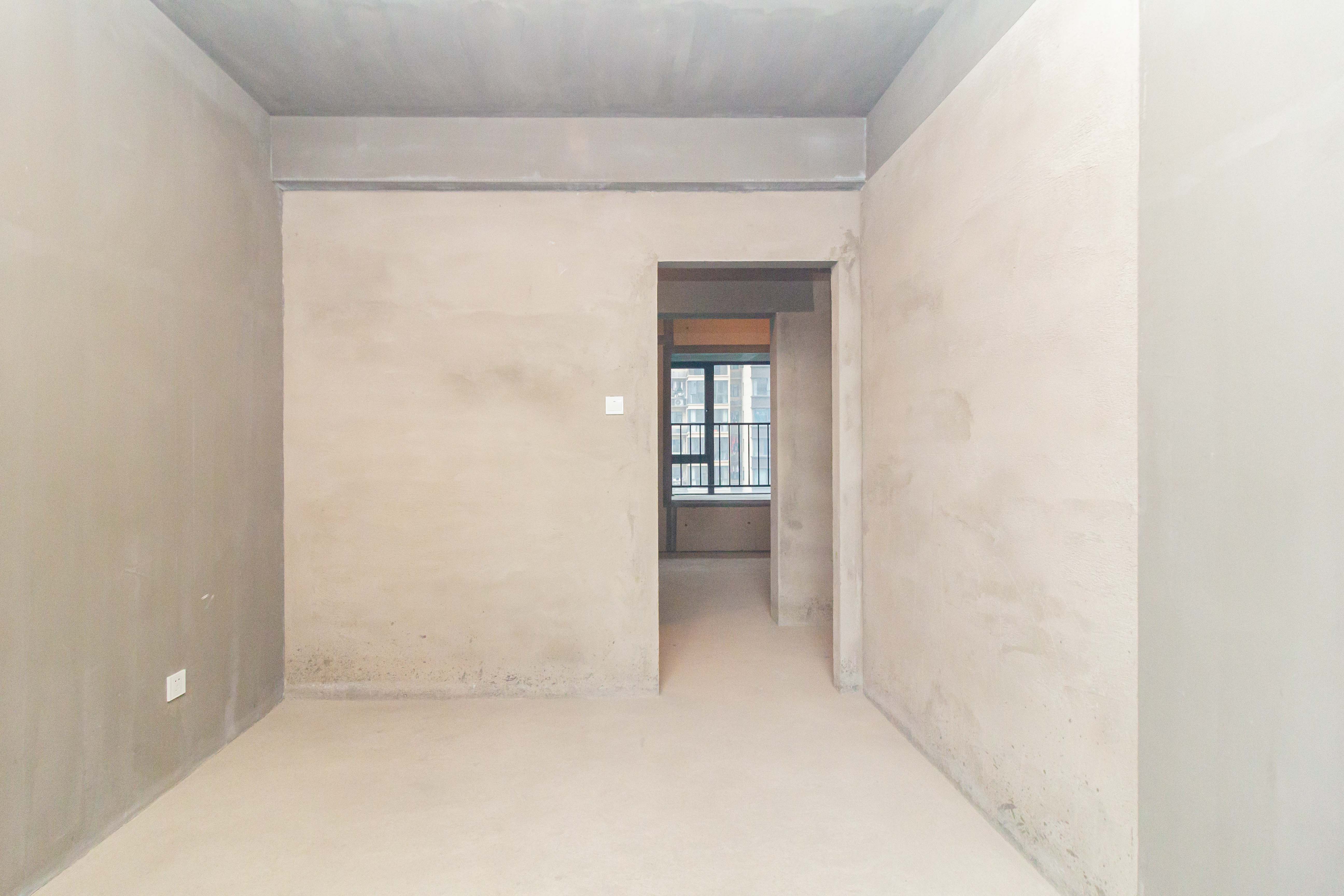 日盛湖湘花苑 4室2厅2卫 95.8万 日盛湖湘花苑 4室2厅2卫 95.8万卧室