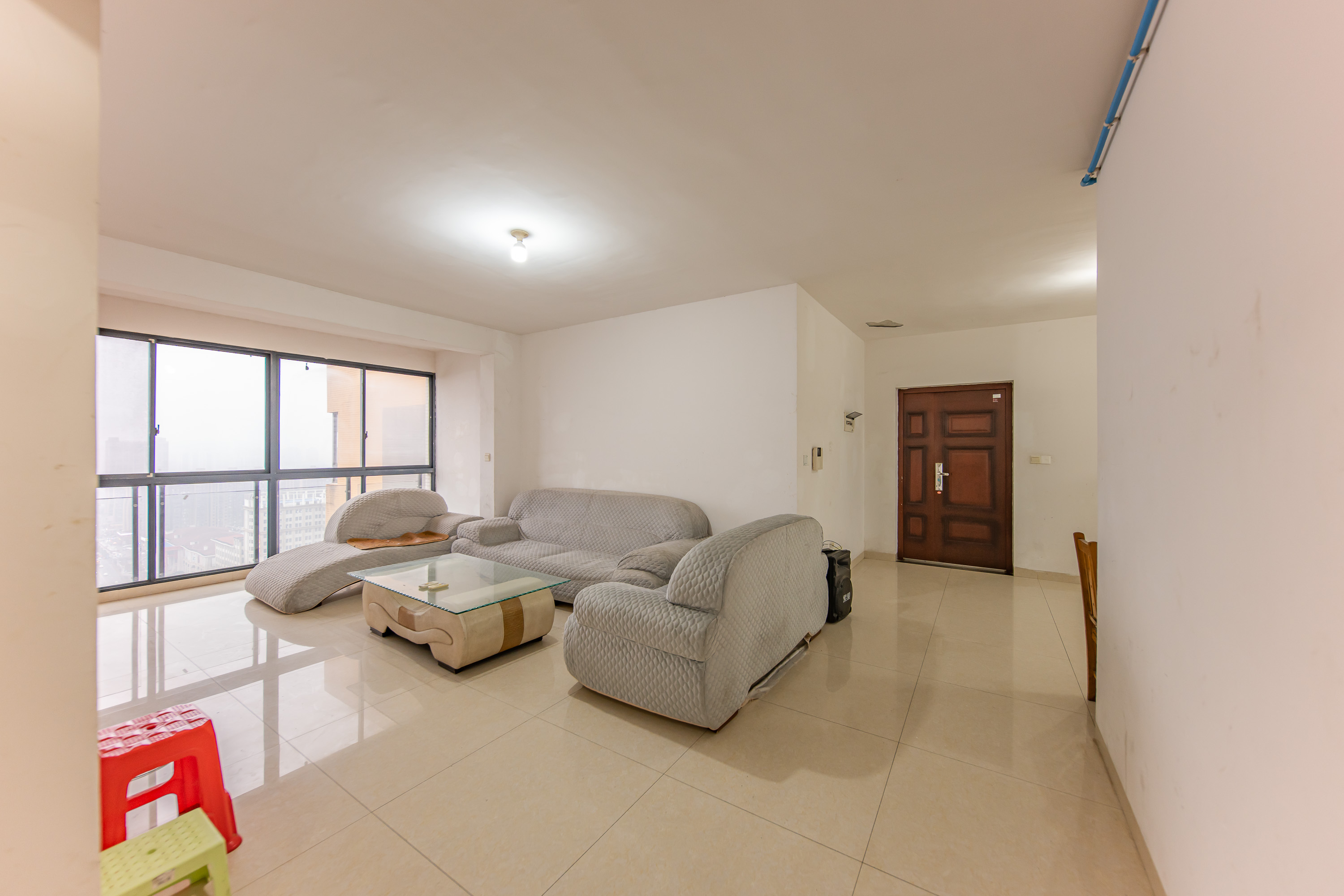 云栖谷 3室2厅2卫 80.0万 云栖谷 3室2厅2卫 80.0万客厅