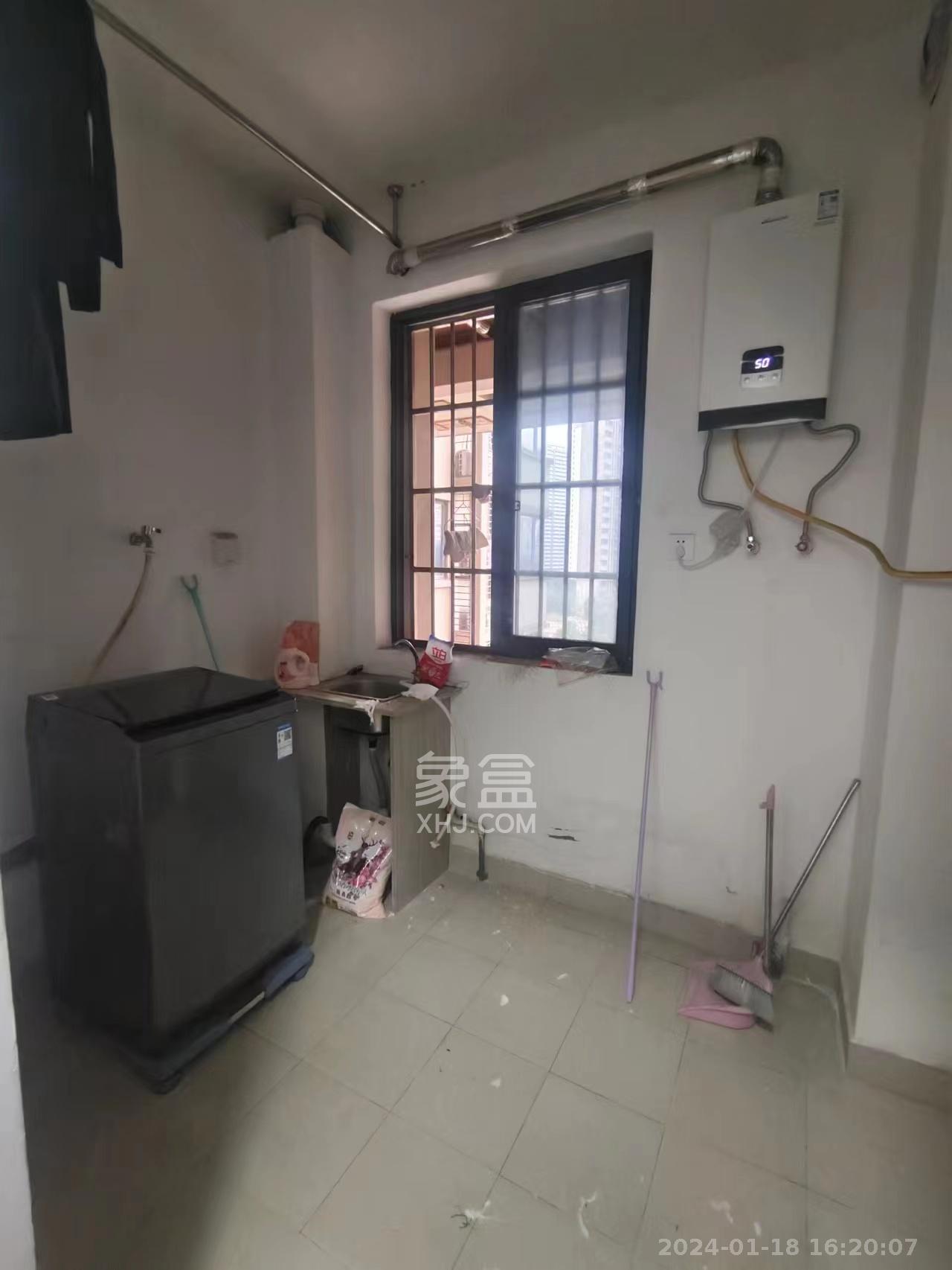 江河东澜湾  1室0厅0卫   900.00元/月室内图