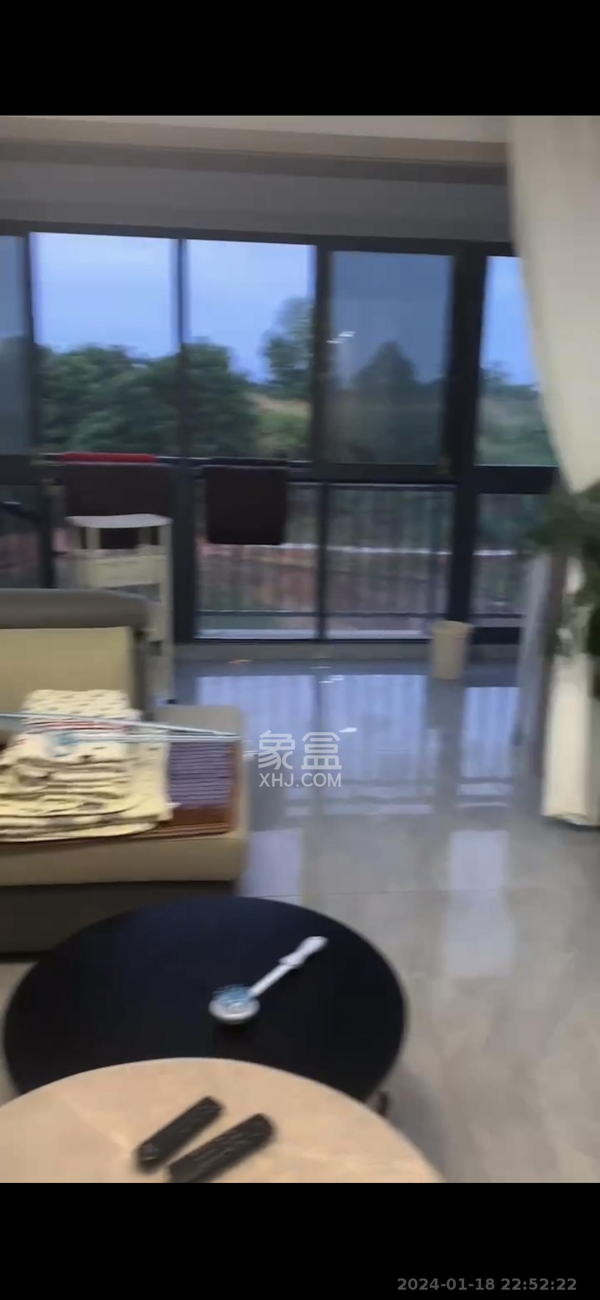 金谷豪庭  3室2厅1卫   2000.00元/月室内图1