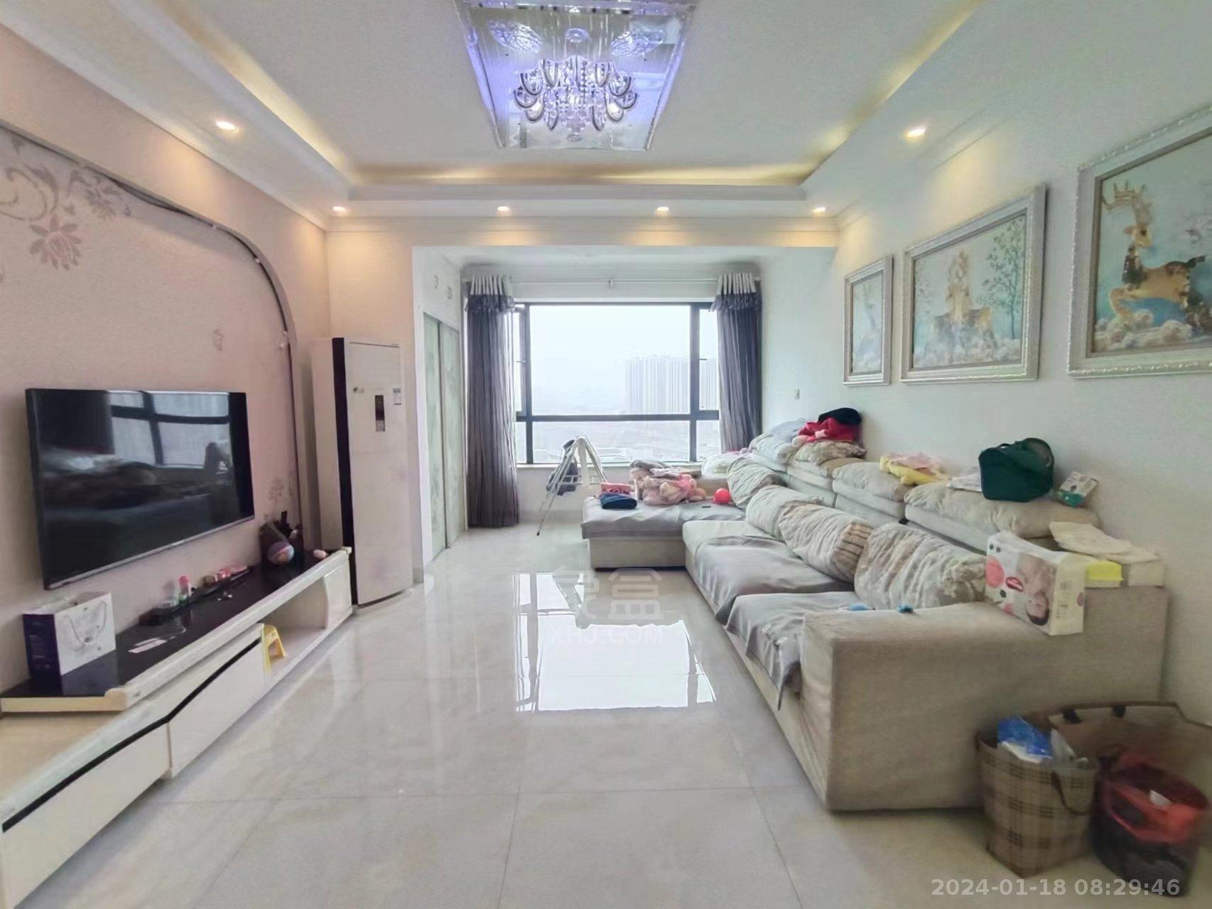 中建御山和苑  3室2厅2卫   2500.00元/月室内图1