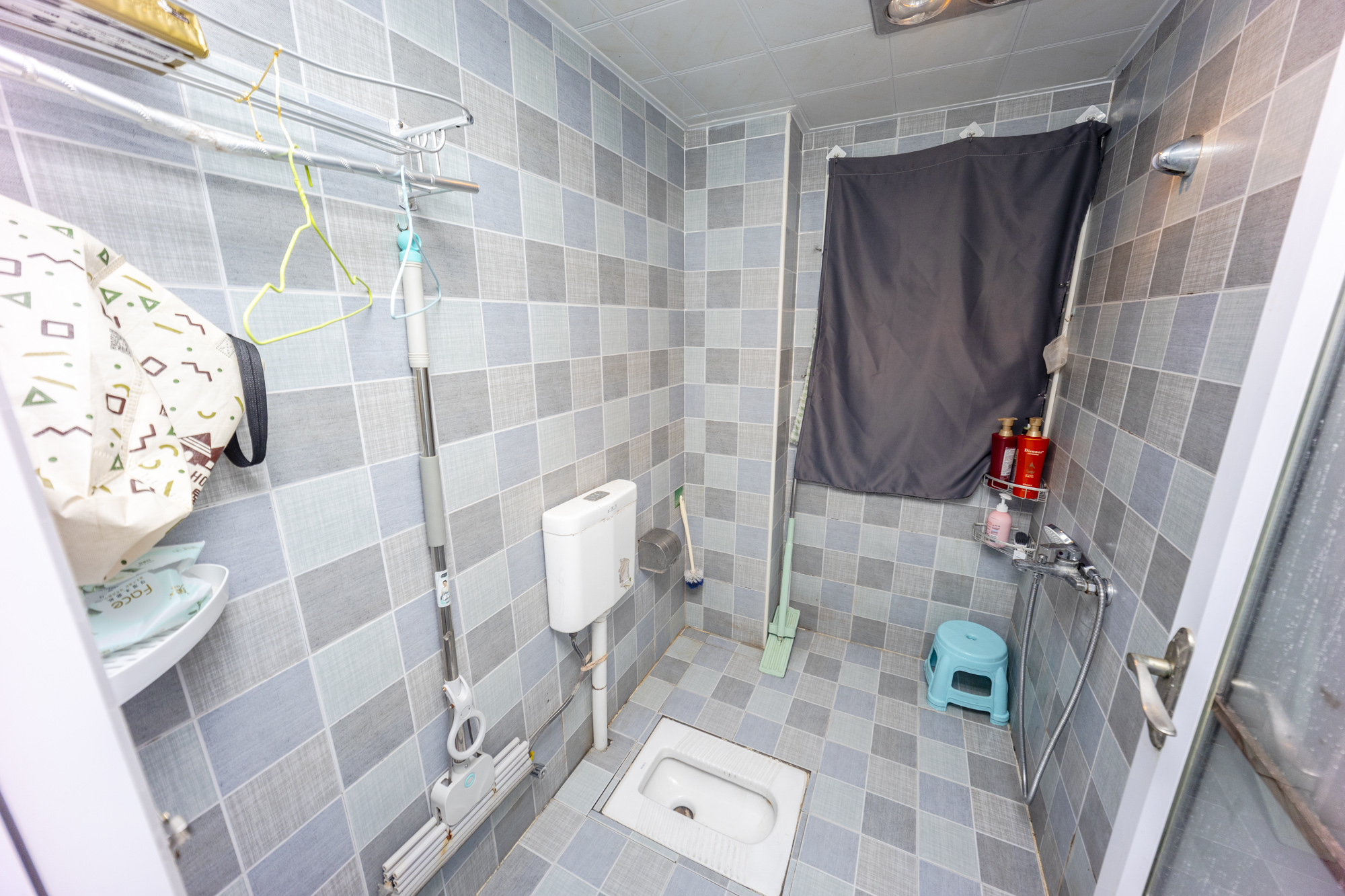 荣盛花语书苑 3室2厅1卫 77.0万 荣盛花语书苑 3室2厅1卫 77.0万卫生间