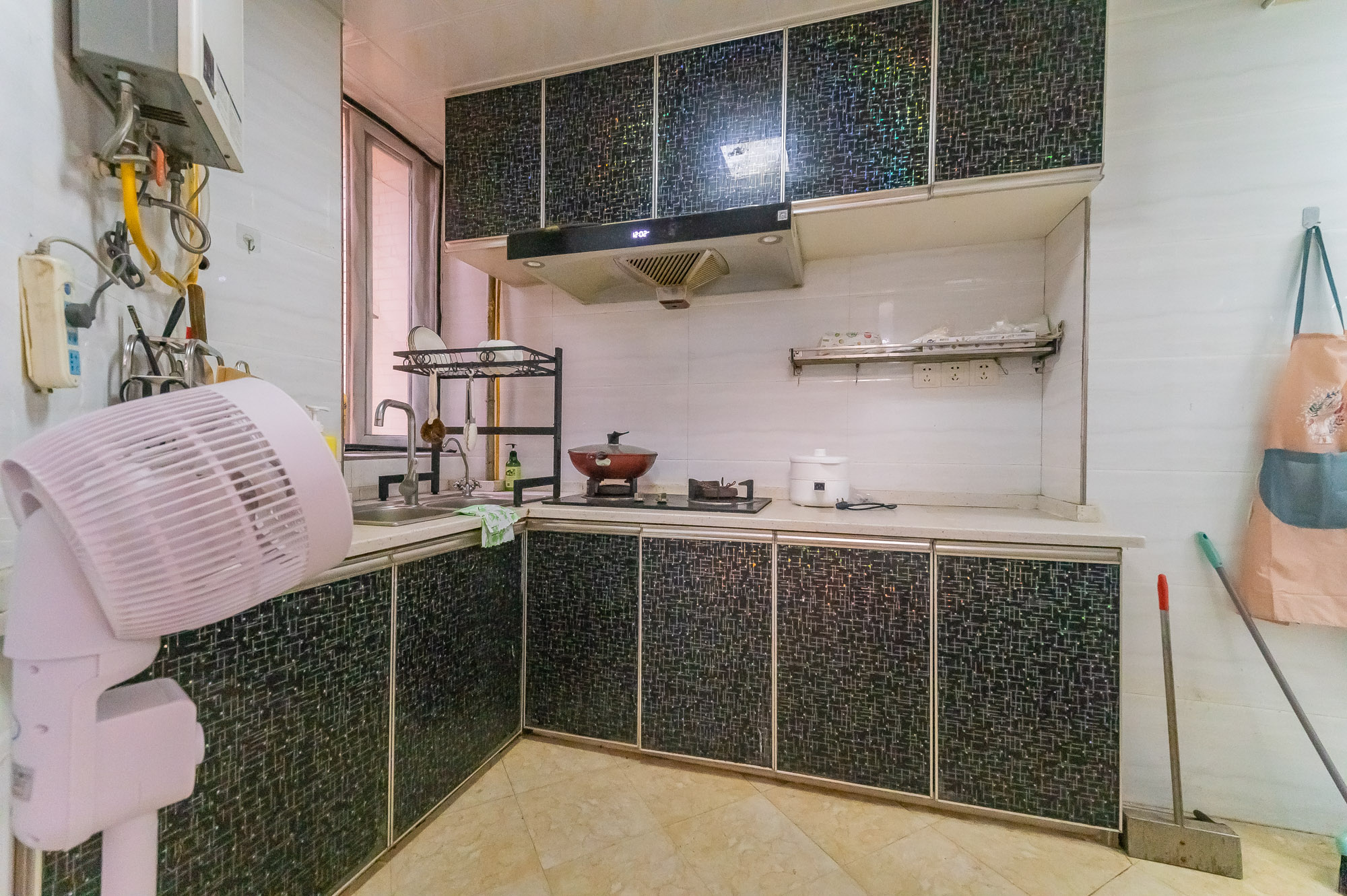 东方航标 2室2厅1卫 54.0万 东方航标 2室2厅1卫 54.0万厨房