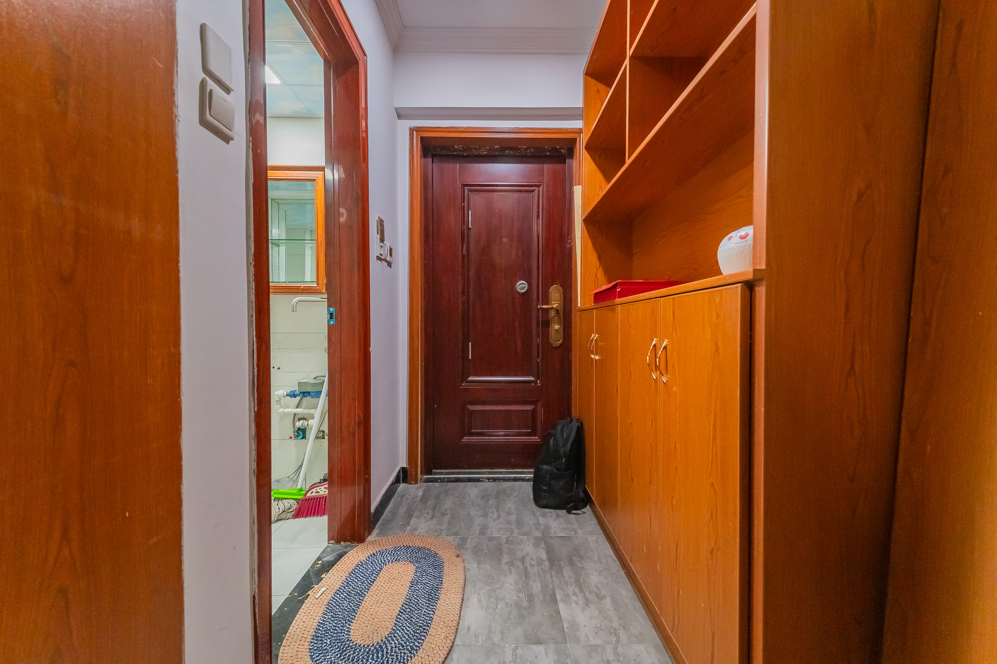 国泰九龙湾 1室1厅1卫 50.0万 国泰九龙湾 1室1厅1卫 50.0万其他