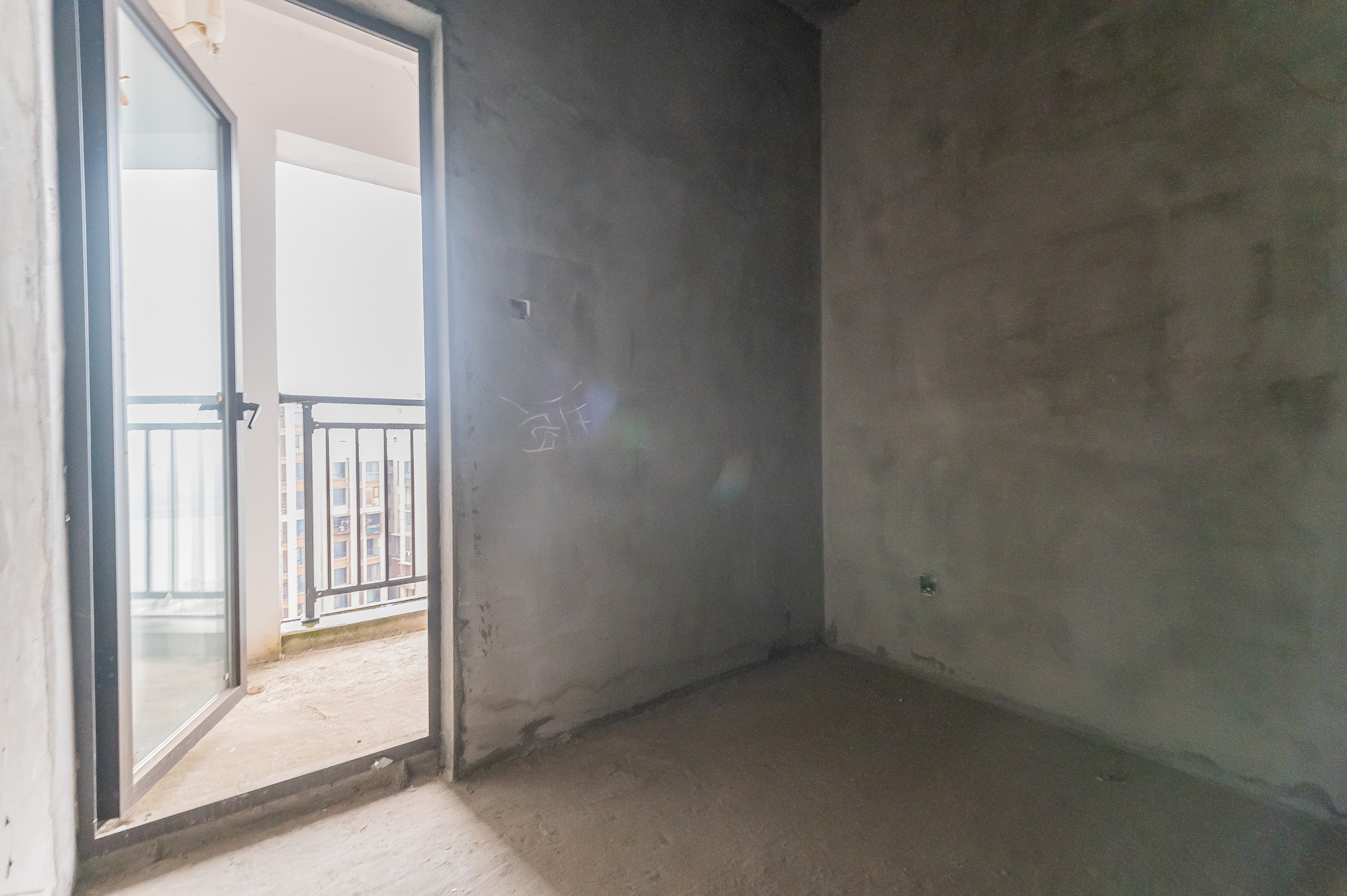 国泰九龙湾 3室2厅2卫 96.0万 国泰九龙湾 3室2厅2卫 96.0万其他