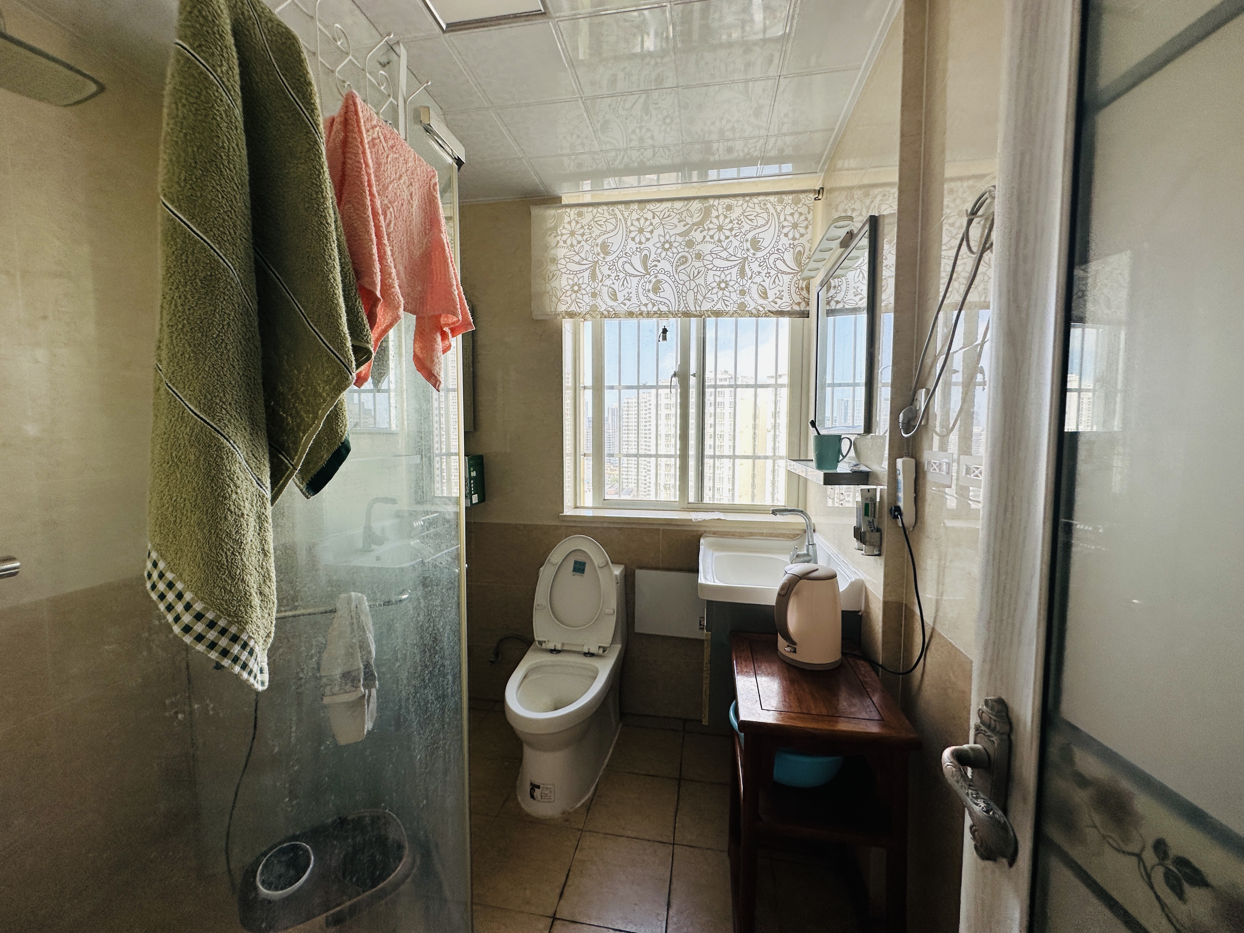 天龙阁 3室2厅2卫 135.0万 天龙阁 3室2厅2卫 135.0万卫生间