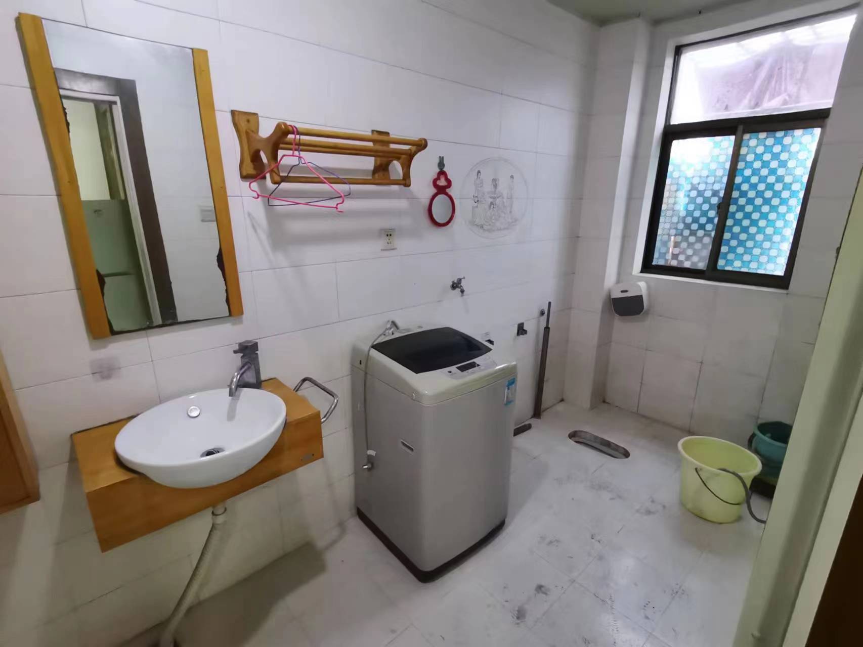 顺达花园 3室2厅1卫 27.8万 顺达花园 3室2厅1卫 27.8万室内图