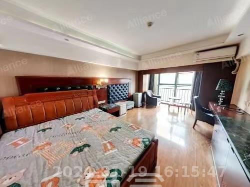 山水华景  1室1厅1卫   1600.00元/月室内图