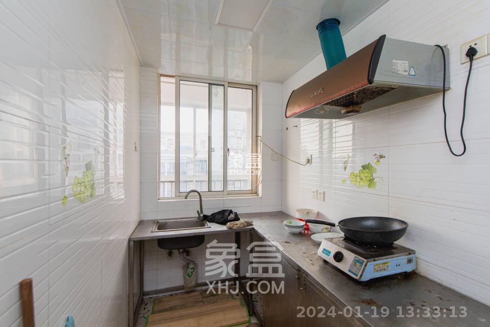 城市山水豪園（山水城市風景）  3室2廳1衛(wèi)   2400.00元/月室內(nèi)圖