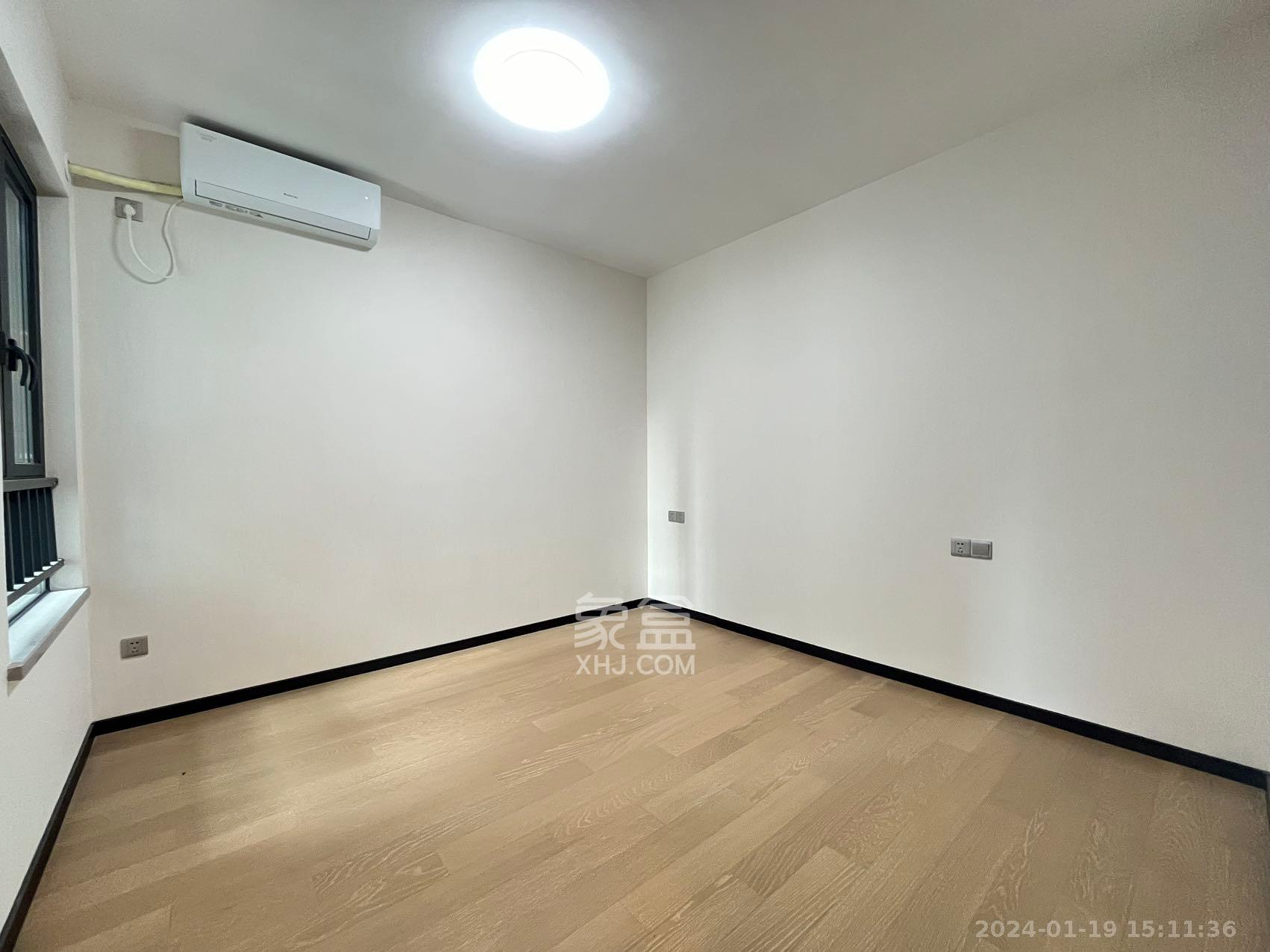 中海阅溪府  4室2厅2卫   3600.00元/月室内图