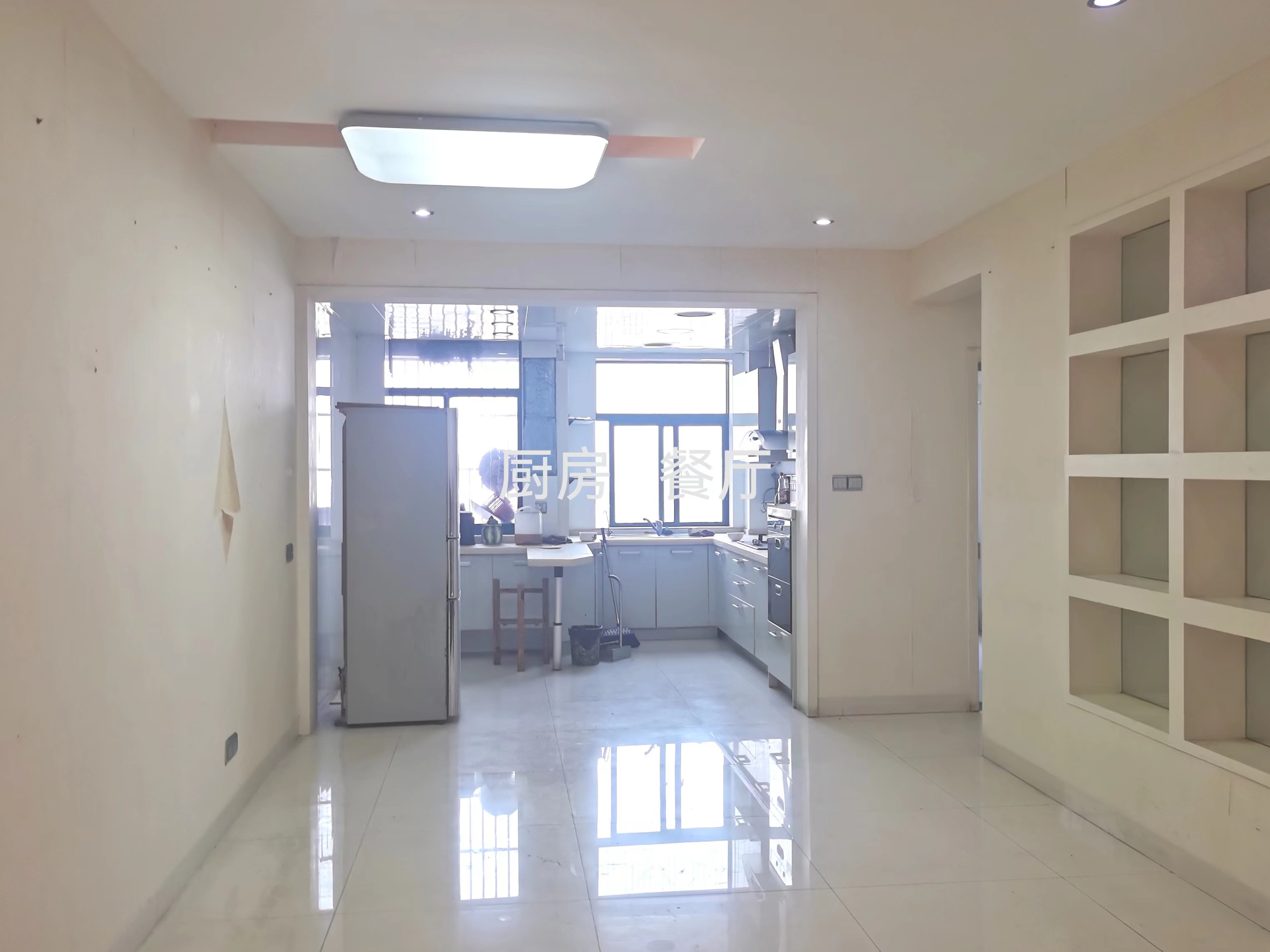 紫竹茗园 5室2厅2卫 105.00万 紫竹茗园 5室2厅2卫 105.00万室内图