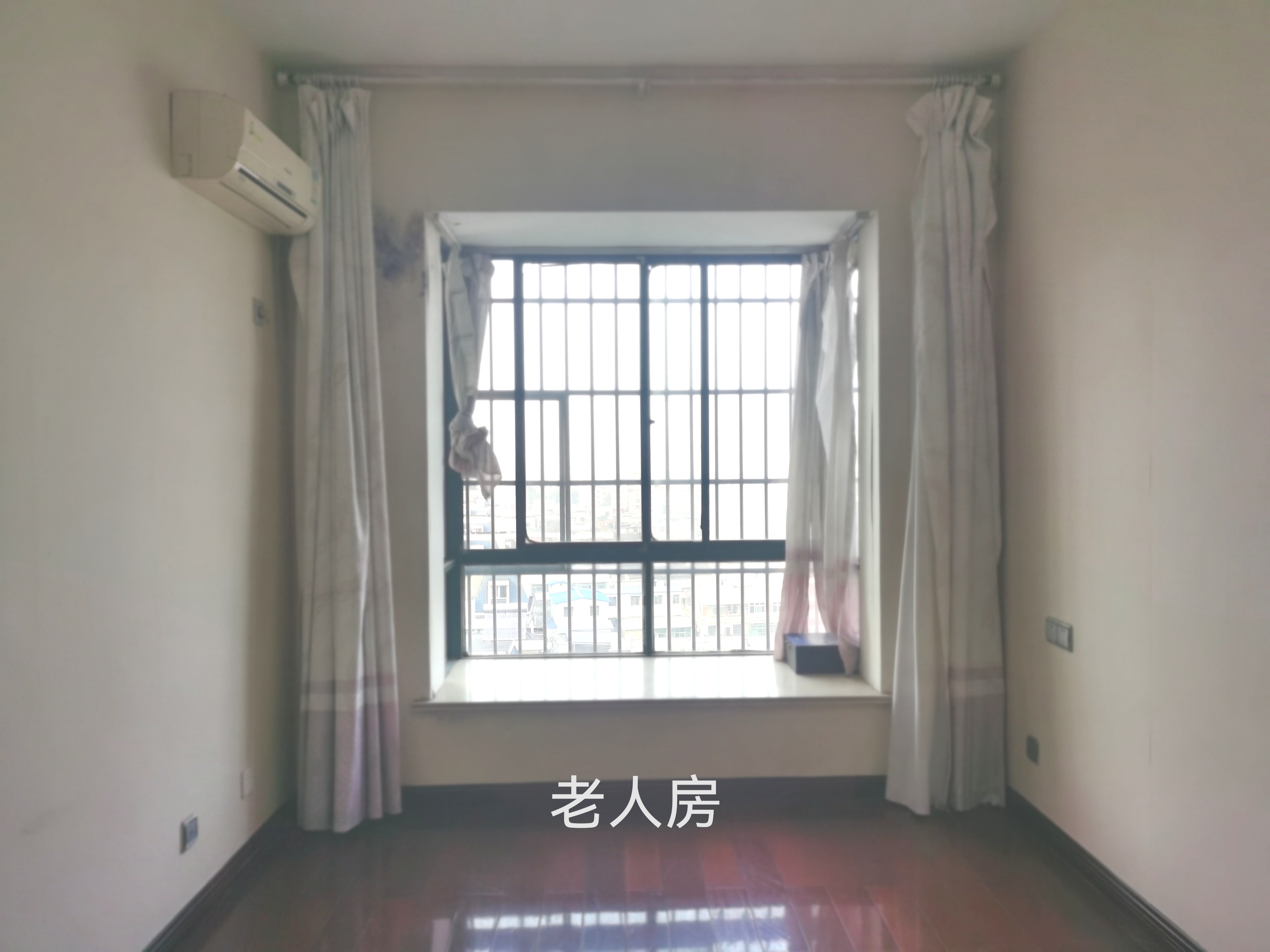 紫竹茗园 5室2厅2卫 105.00万 紫竹茗园 5室2厅2卫 105.00万室内图