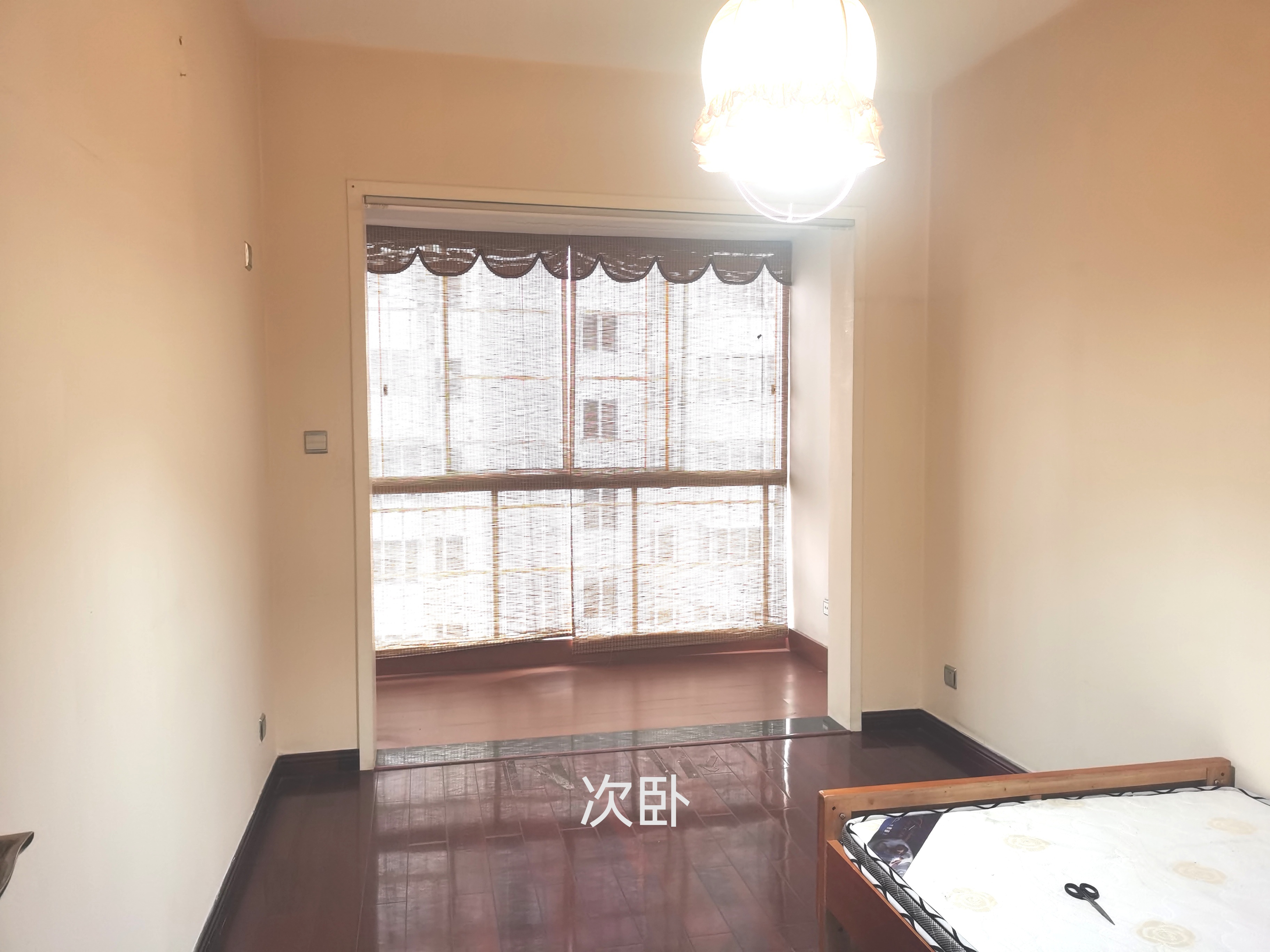 紫竹茗园 5室2厅2卫 105.00万 紫竹茗园 5室2厅2卫 105.00万室内图