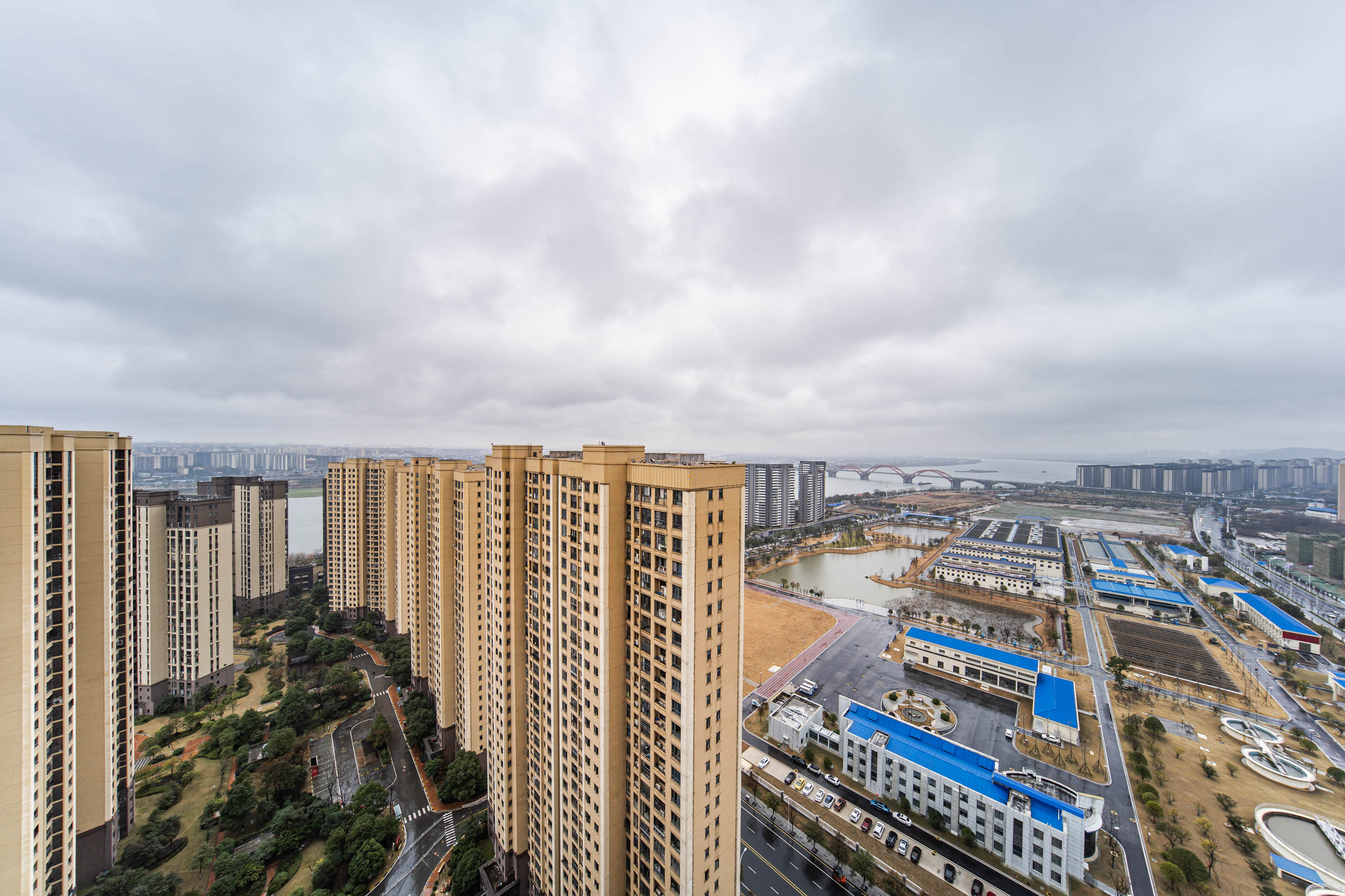 湘熙水郡（观澜海赋家园）  3室2厅1卫   110.00万其他