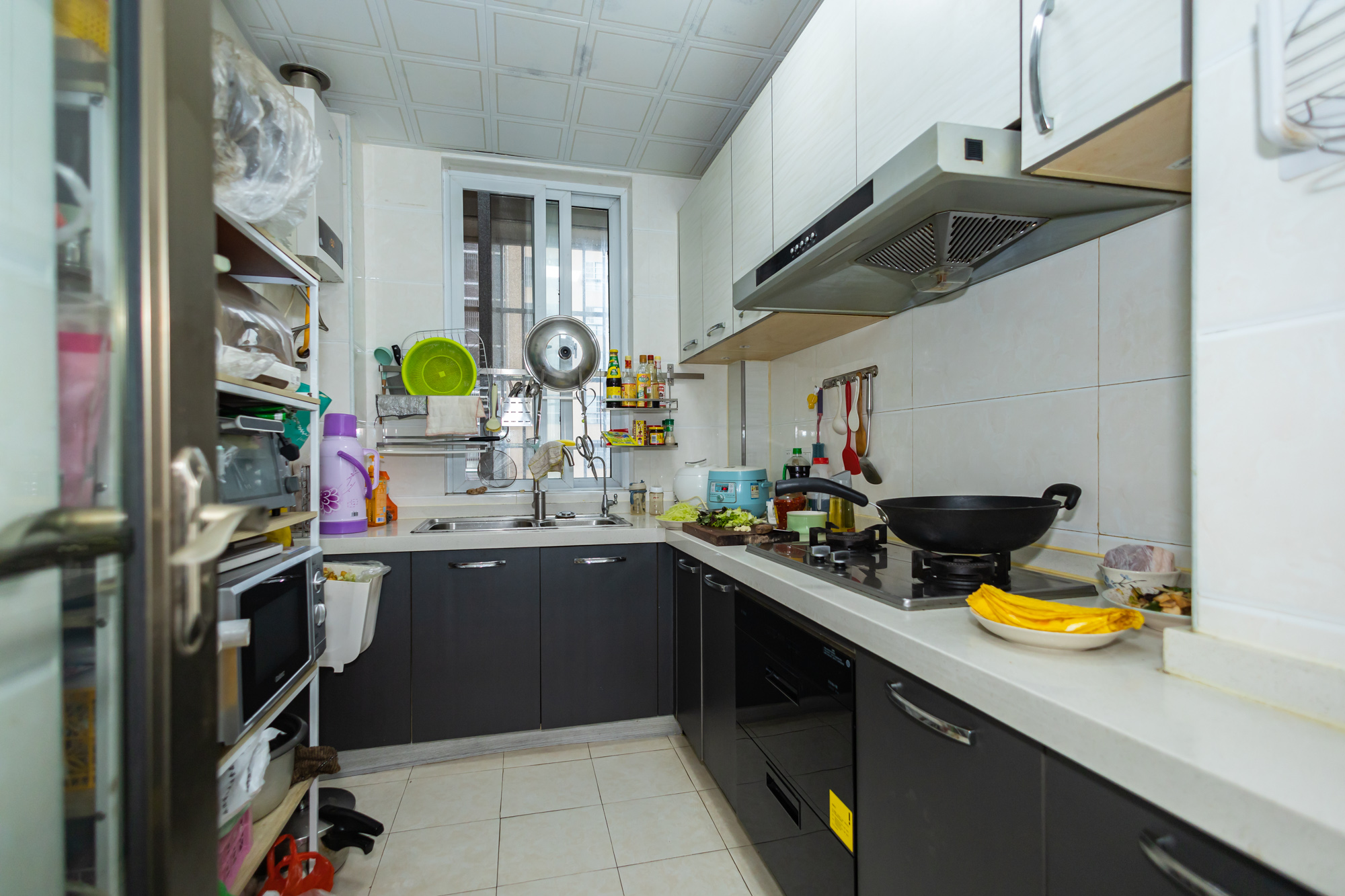 楚天世纪城西苑 3室2厅2卫 82.8万 楚天世纪城西苑 3室2厅2卫 82.8万厨房