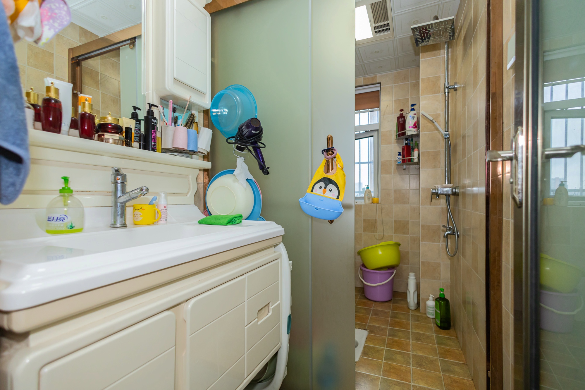 楚天世纪城西苑 3室2厅2卫 82.8万 楚天世纪城西苑 3室2厅2卫 82.8万卫生间