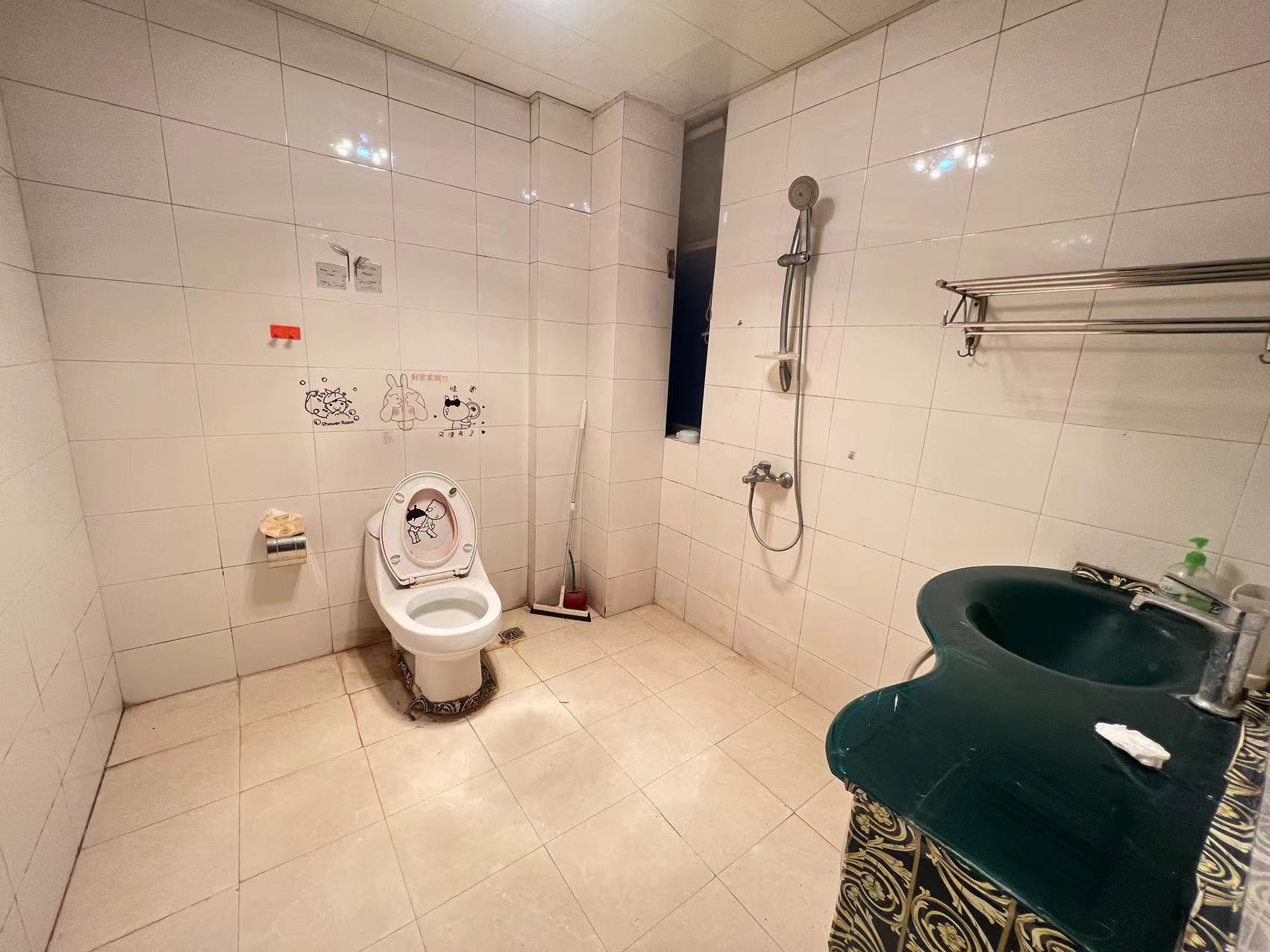 四季花园 3室2厅1卫 85.0万 四季花园 3室2厅1卫 85.0万室内图