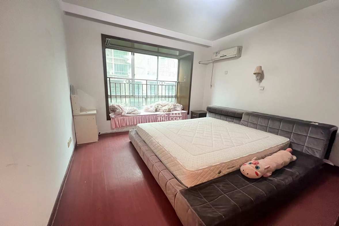 四季花园 3室2厅1卫 85.0万 四季花园 3室2厅1卫 85.0万室内图