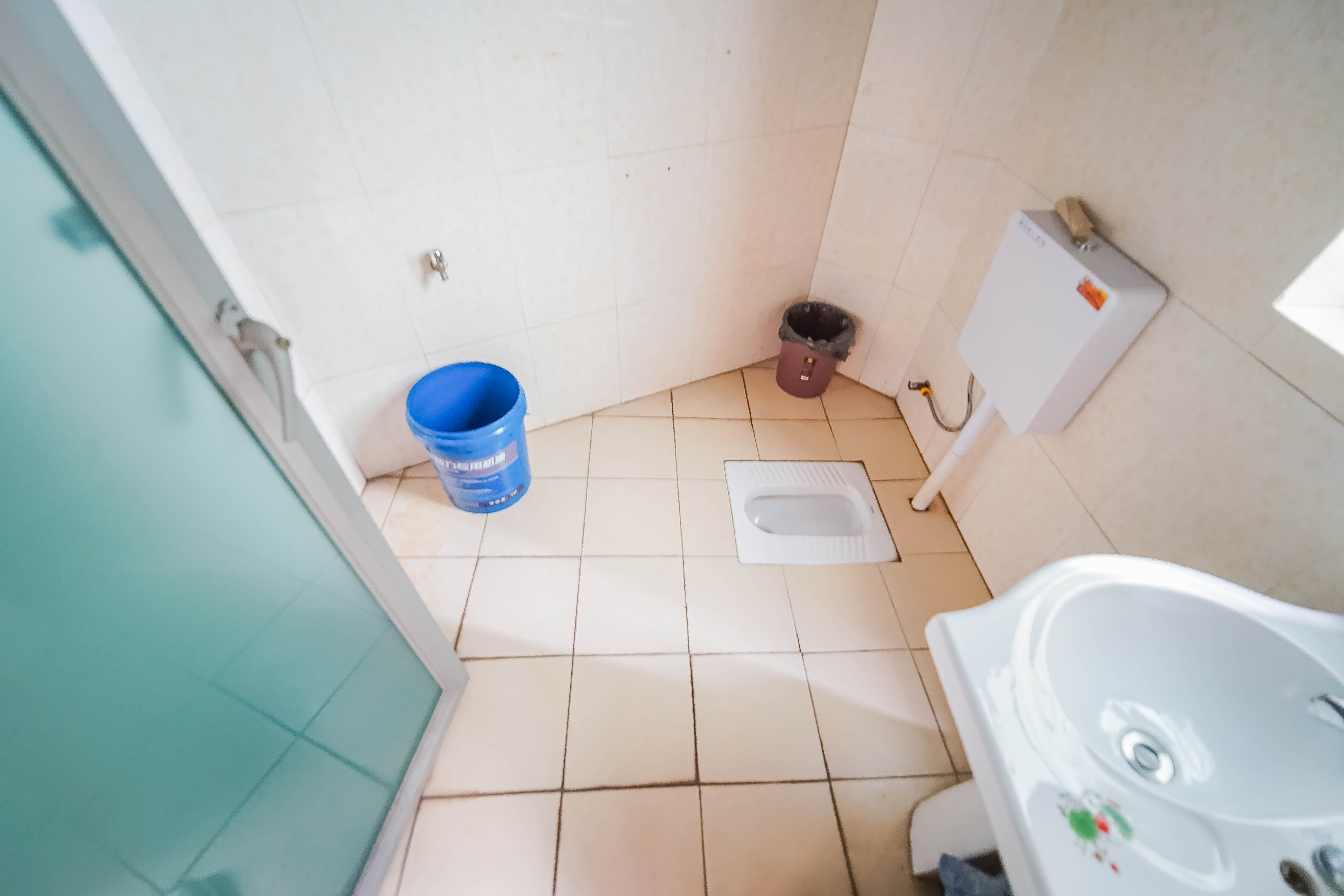 新城新世界一二三期  4室2厅2卫    160.0万卫生间