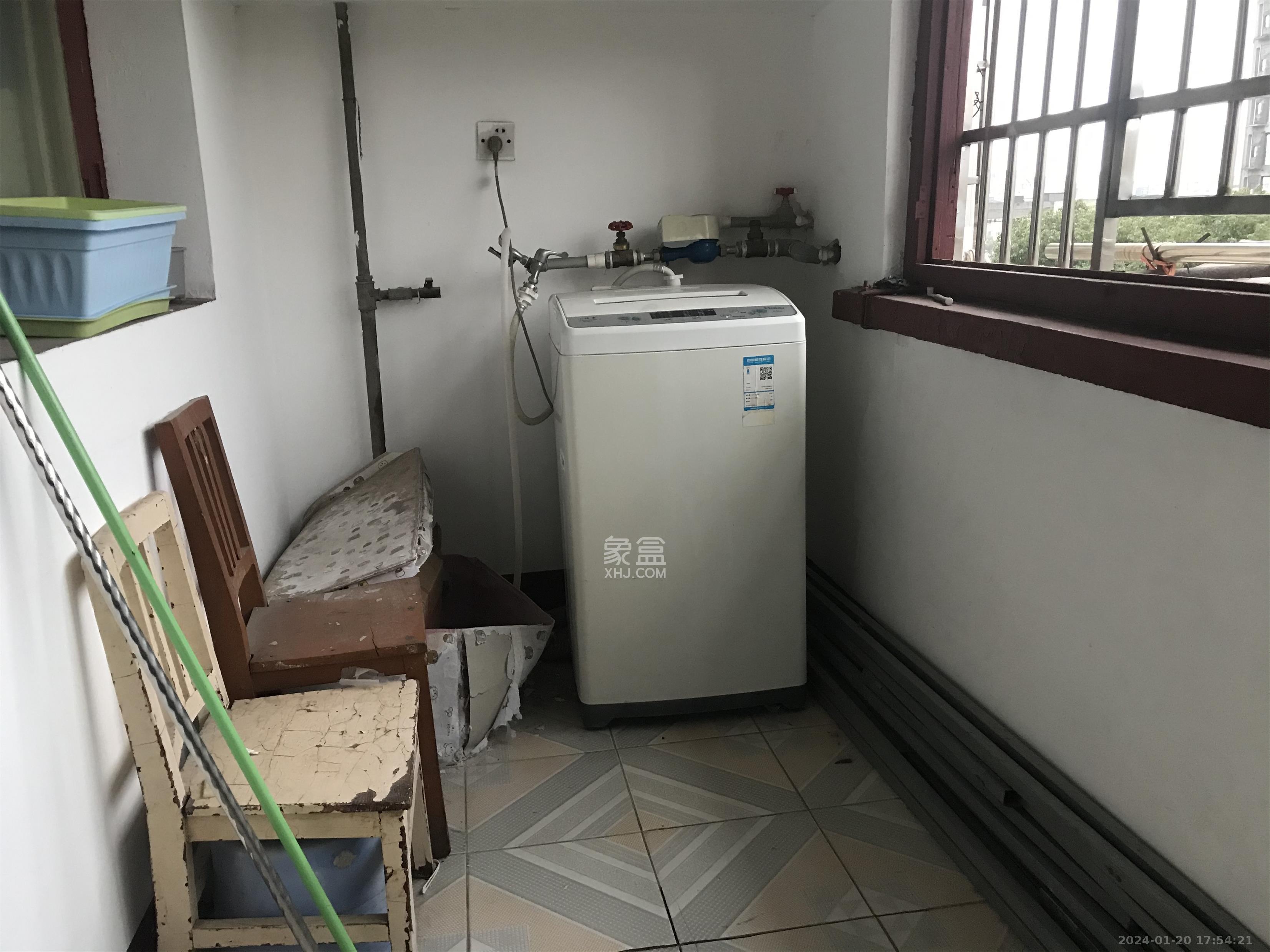 湖南省地矿医院宿舍  2室1厅1卫   1500.00元/月室内图