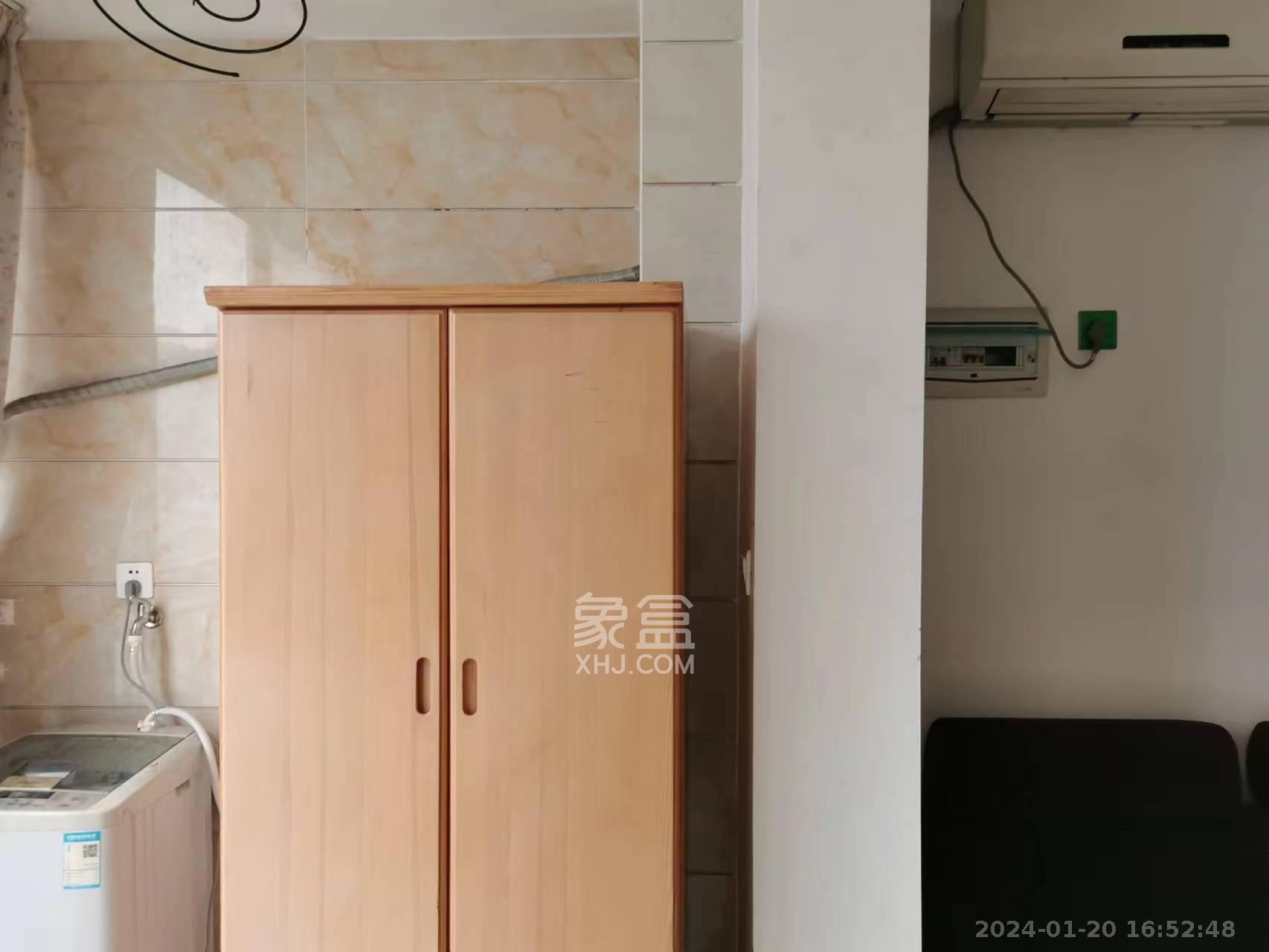 景江雅苑  1室1厅1卫   1200.00元/月室内图1