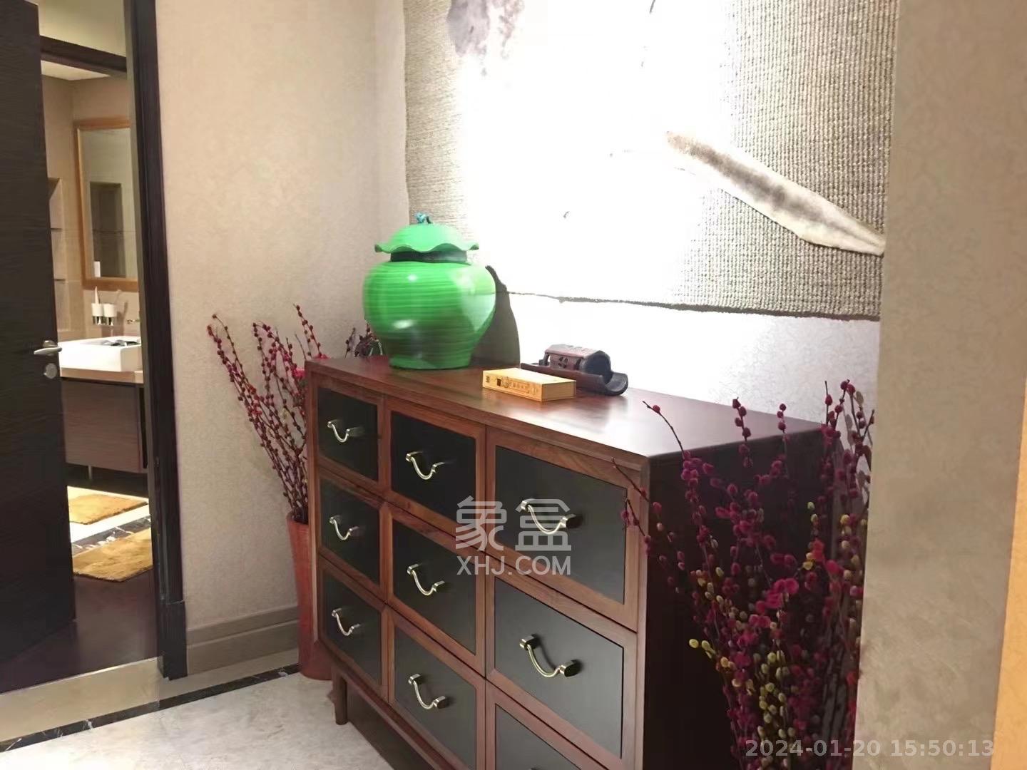 华远华中心  4室2厅1卫   14000.00元/月室内图1