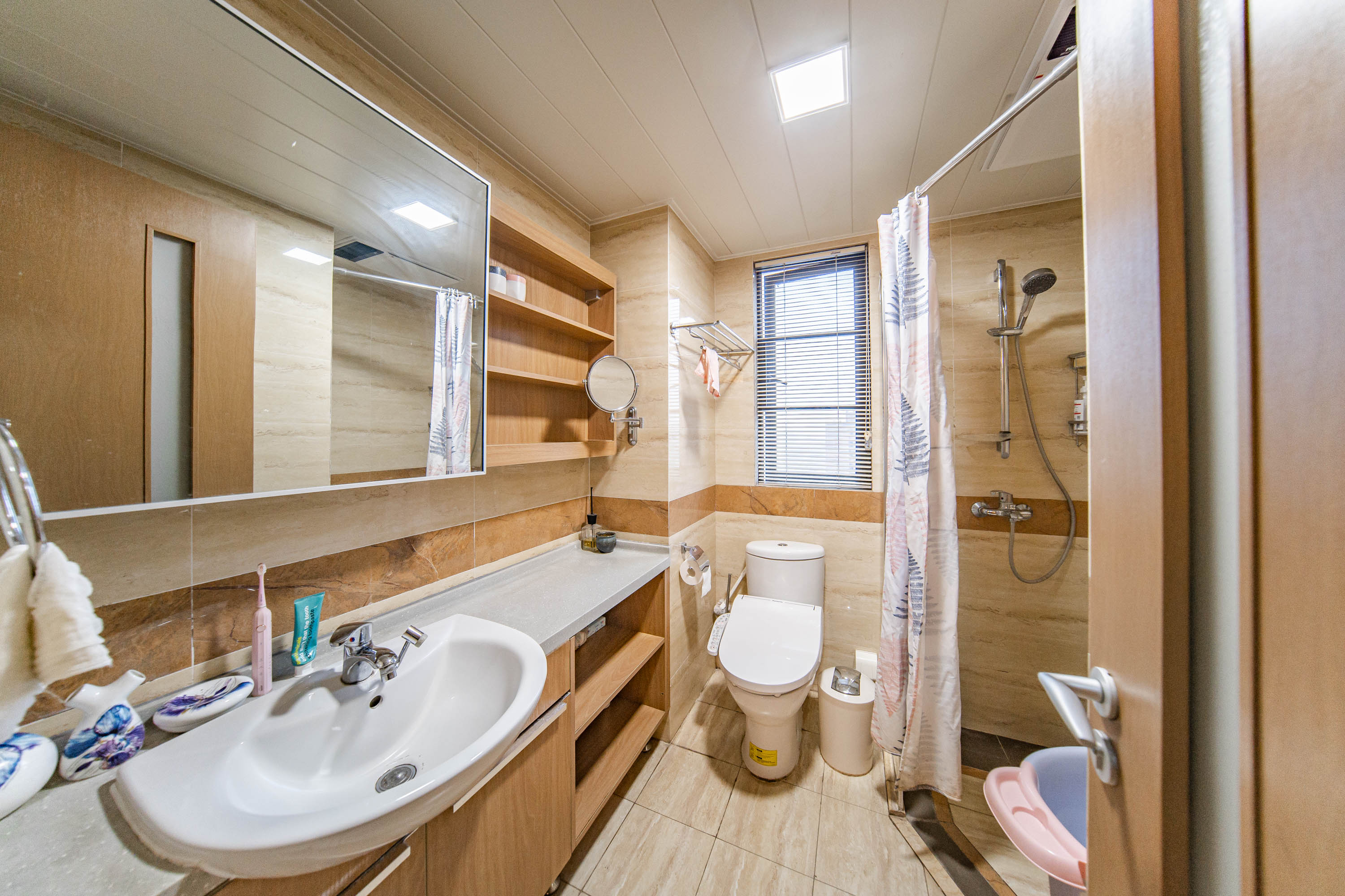 万科白鹭郡  3室2厅2卫    128.8万卫生间