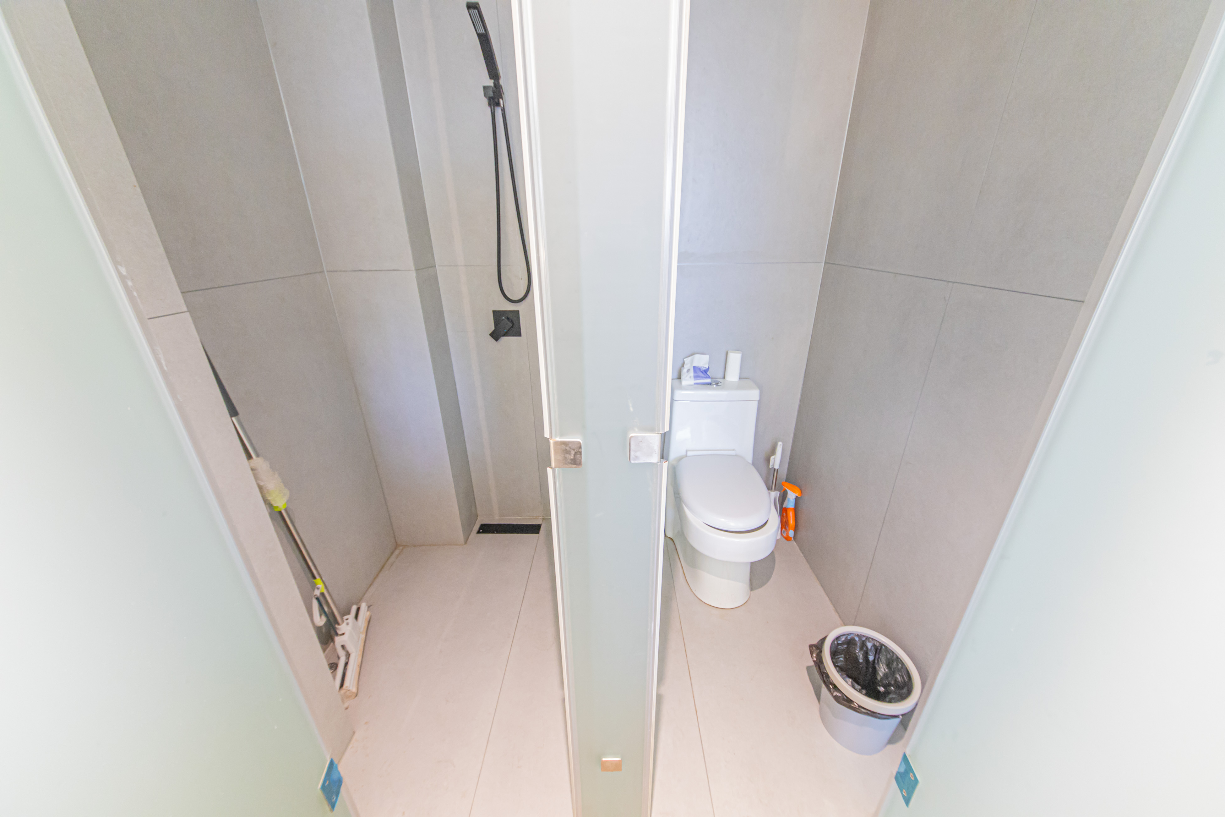 鑫远悦城(鑫远悦时代)  1室1厅1卫    19.9万 鑫远悦城(鑫远悦时代)  1室1厅1卫    19.9万卫生间