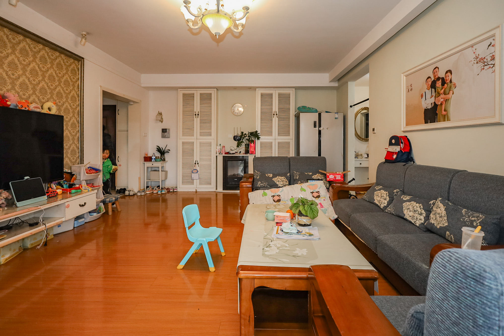 旭辉藏郡(藏郡、旭湘华府)  3室2厅1卫    235.0万 旭辉藏郡(藏郡、旭湘华府)  3室2厅1卫    235.0万