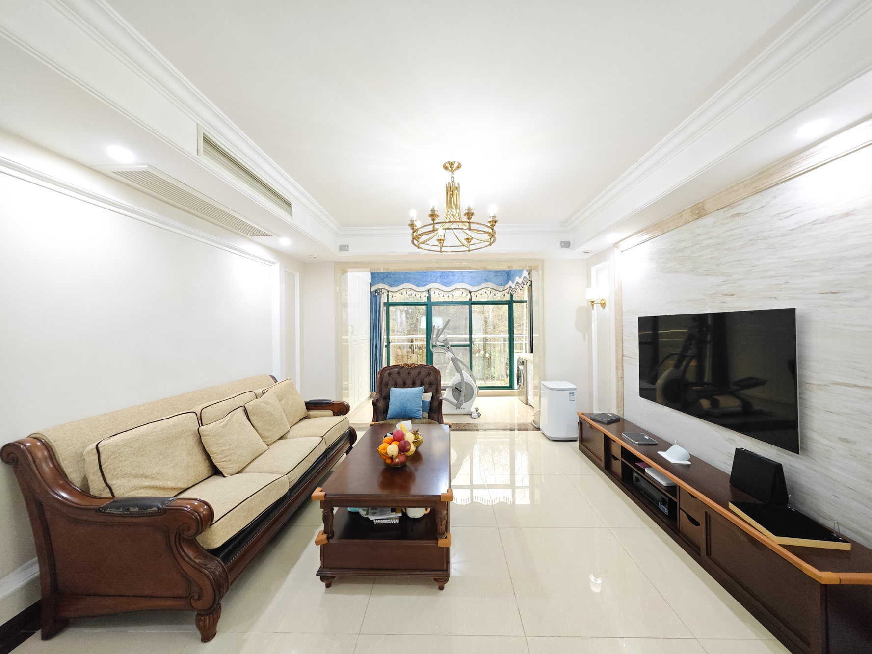 恒大城  3室2厅1卫    110.0万 恒大城  3室2厅1卫    110.0万