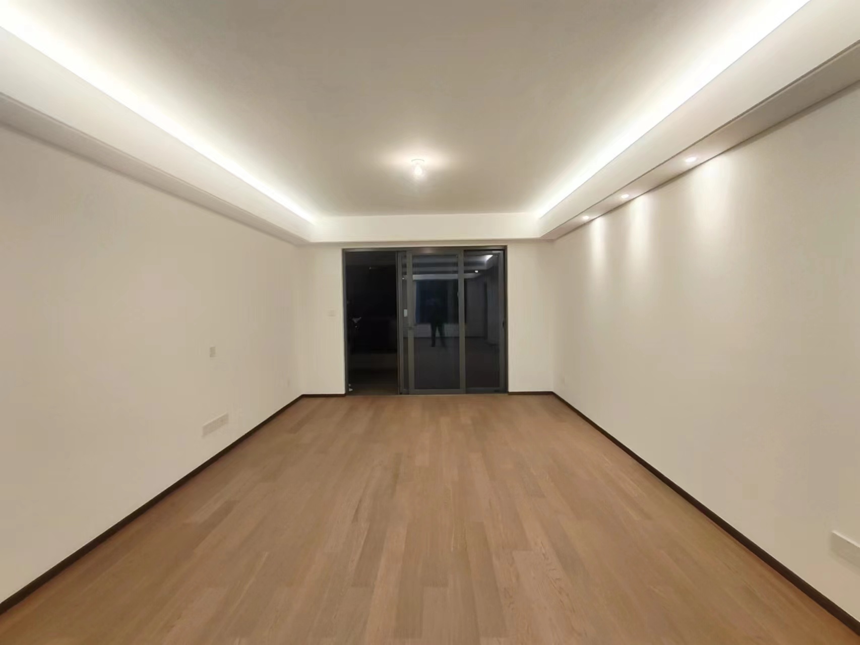 晋合湘水湾六期 4室2厅2卫 160.0万 晋合湘水湾六期 4室2厅2卫 160.0万室内图