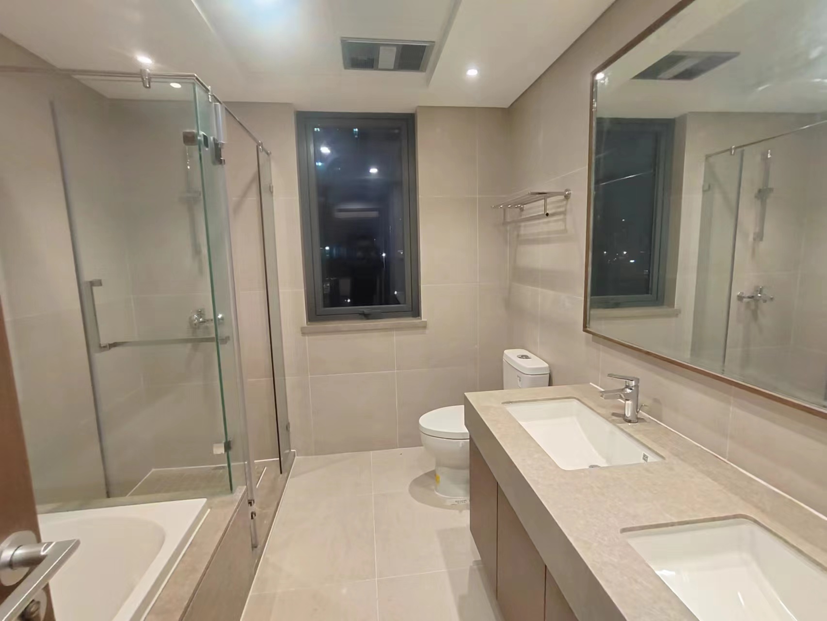 晋合湘水湾六期 4室2厅2卫 160.0万 晋合湘水湾六期 4室2厅2卫 160.0万室内图