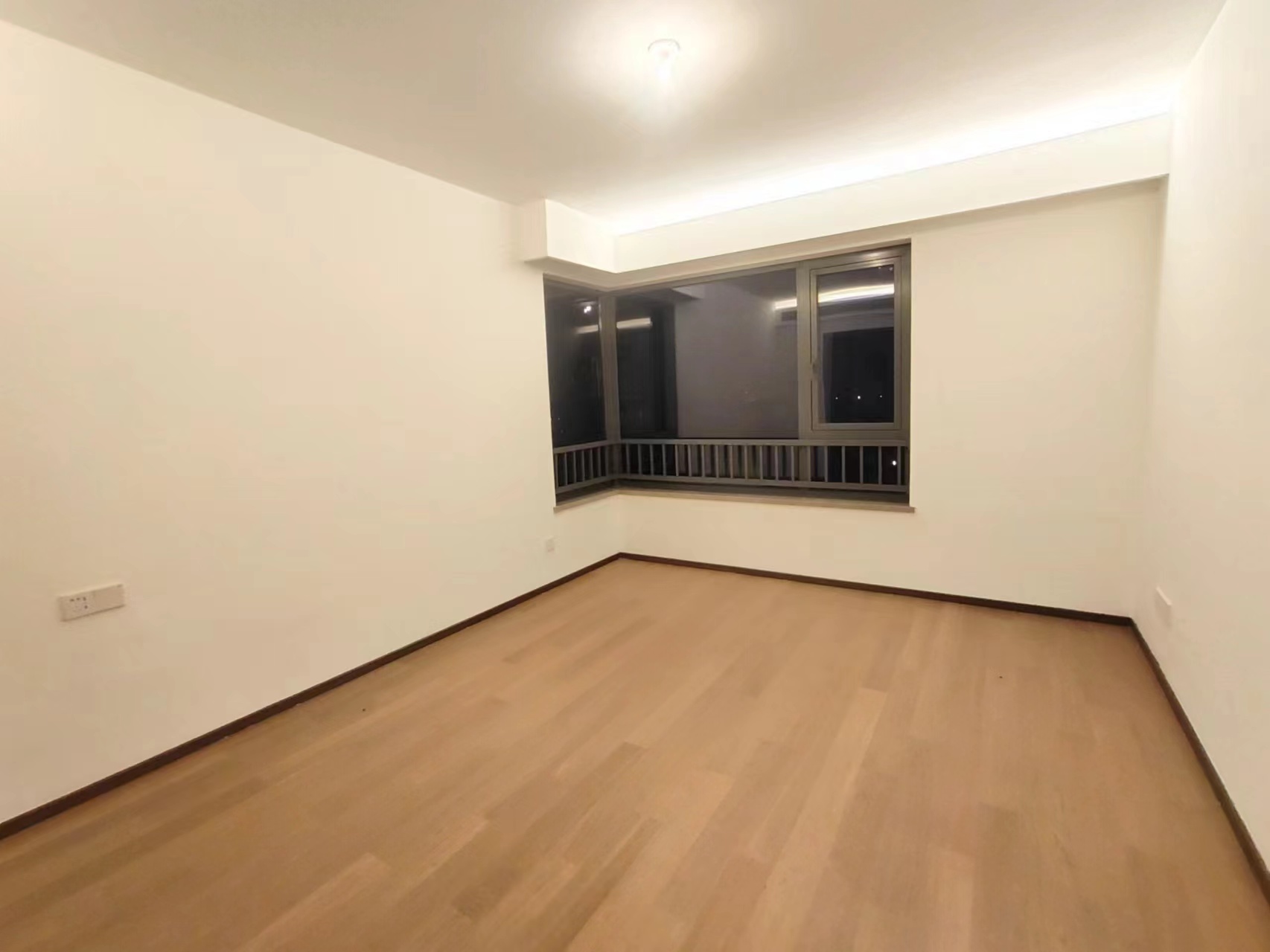 晋合湘水湾六期 4室2厅2卫 160.0万 晋合湘水湾六期 4室2厅2卫 160.0万室内图