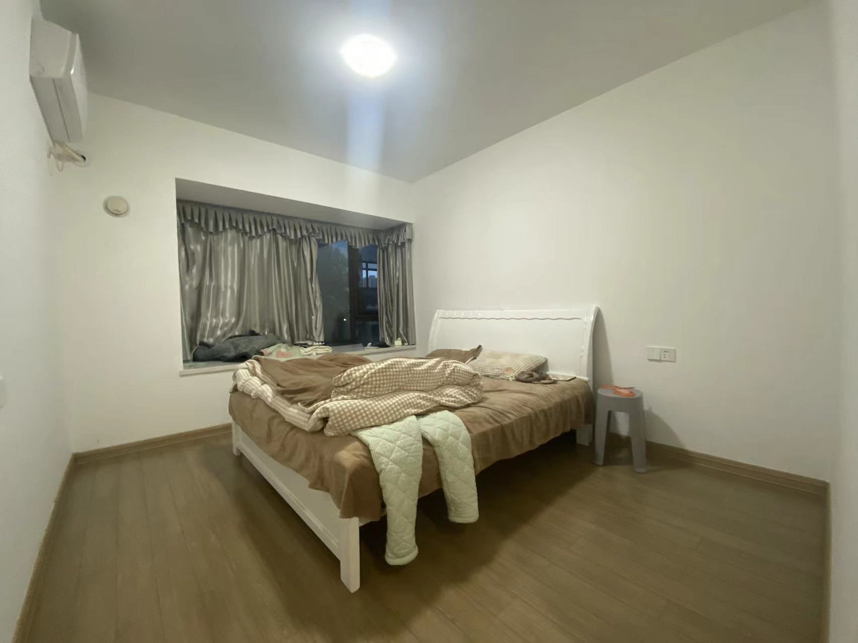 美的翰城  4室2厅2卫    102.0万 美的翰城  4室2厅2卫    102.0万室内图