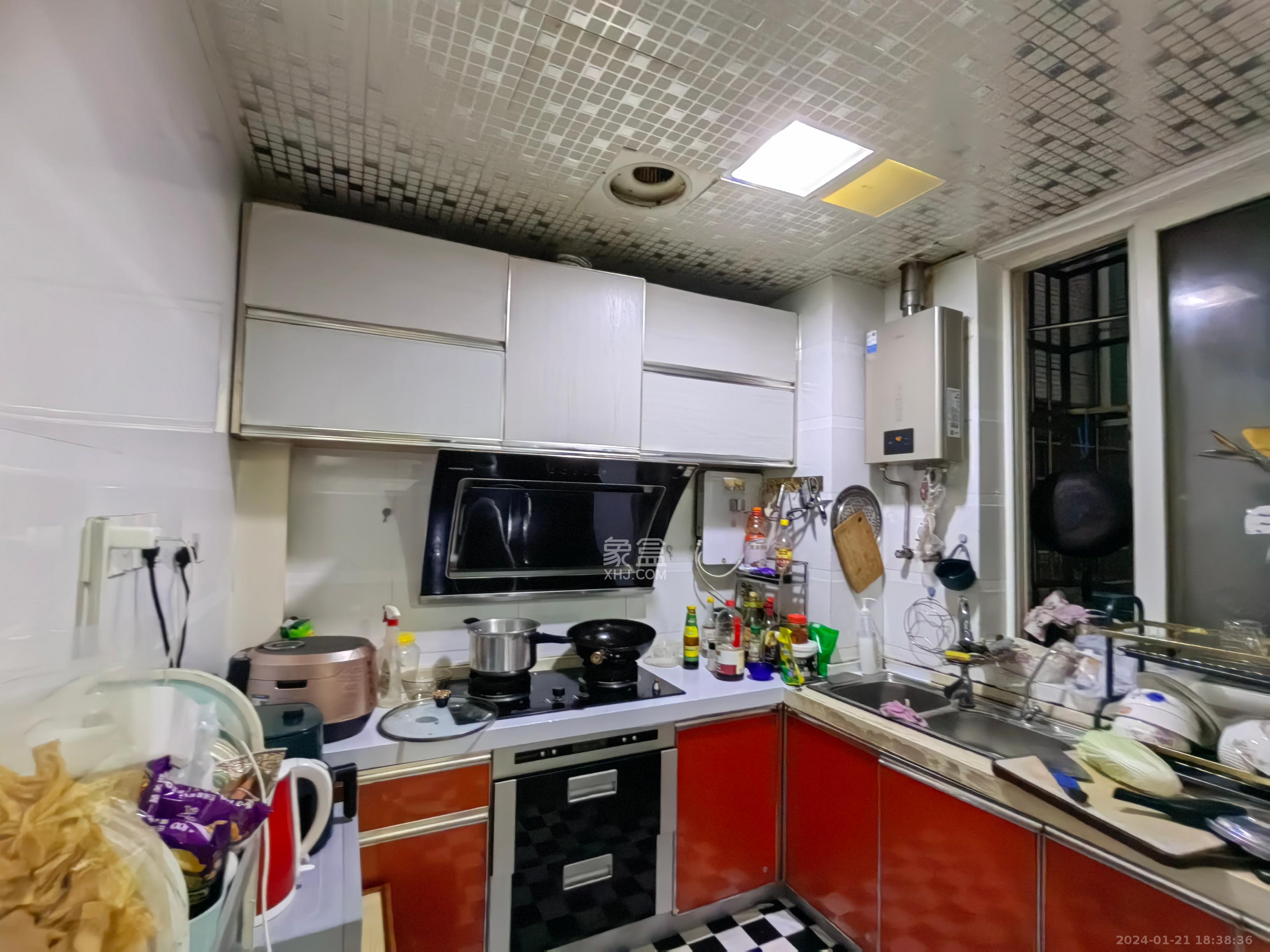 景上鑫苑  3室2厅2卫   2500.00元/月室内图