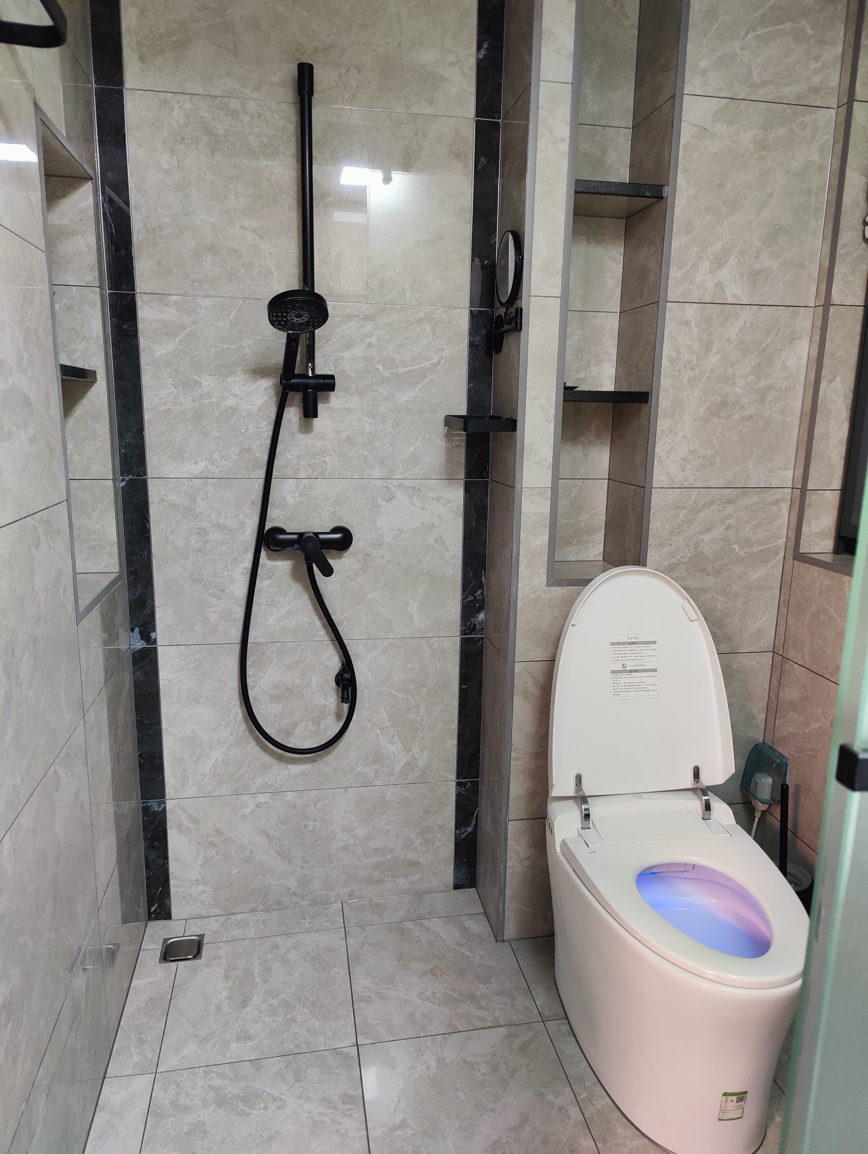 春藤小镇 3室2厅2卫 76.0万 春藤小镇 3室2厅2卫 76.0万室内图