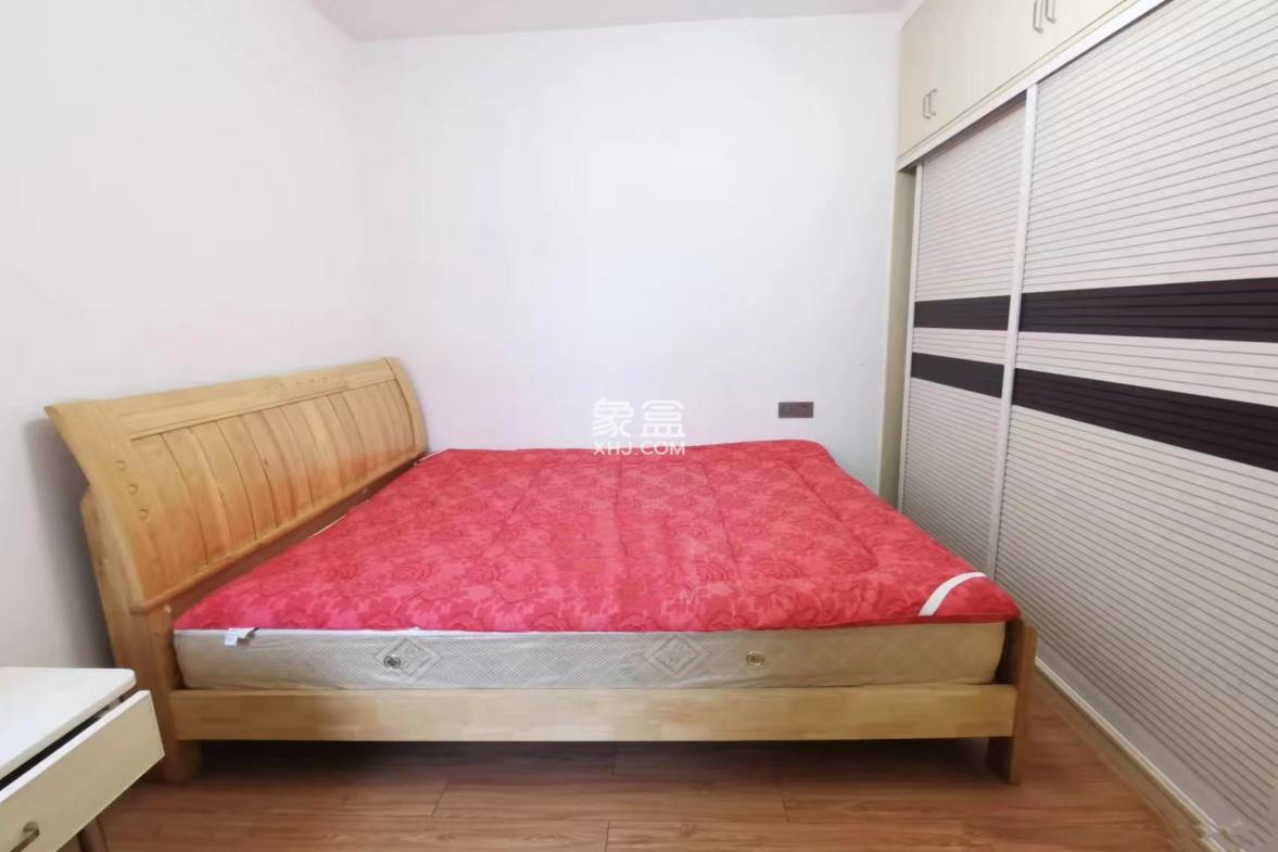 华晨御园  2室2厅1卫    38.0万 华晨御园  2室2厅1卫    38.0万室内图