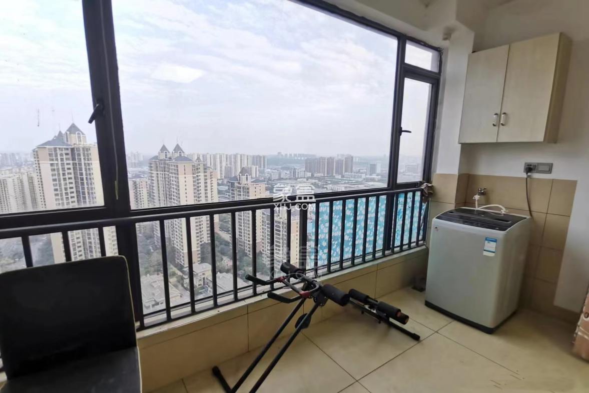 华晨御园  2室2厅1卫    38.0万 华晨御园  2室2厅1卫    38.0万室内图