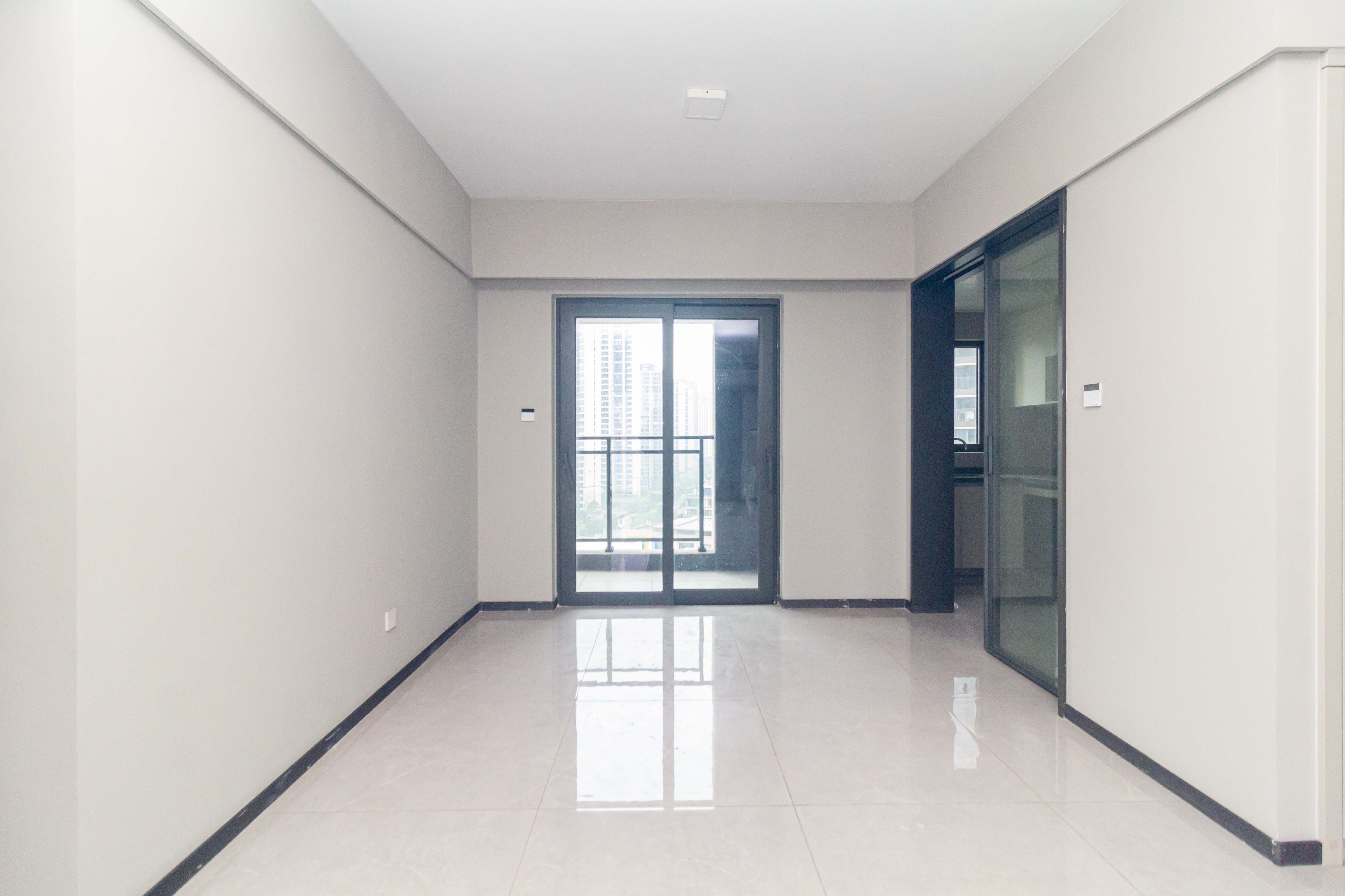 时代印记(长沙时代印记花园) 4室2厅2卫 158.0万 时代印记(长沙时代印记花园) 4室2厅2卫 158.0万客厅