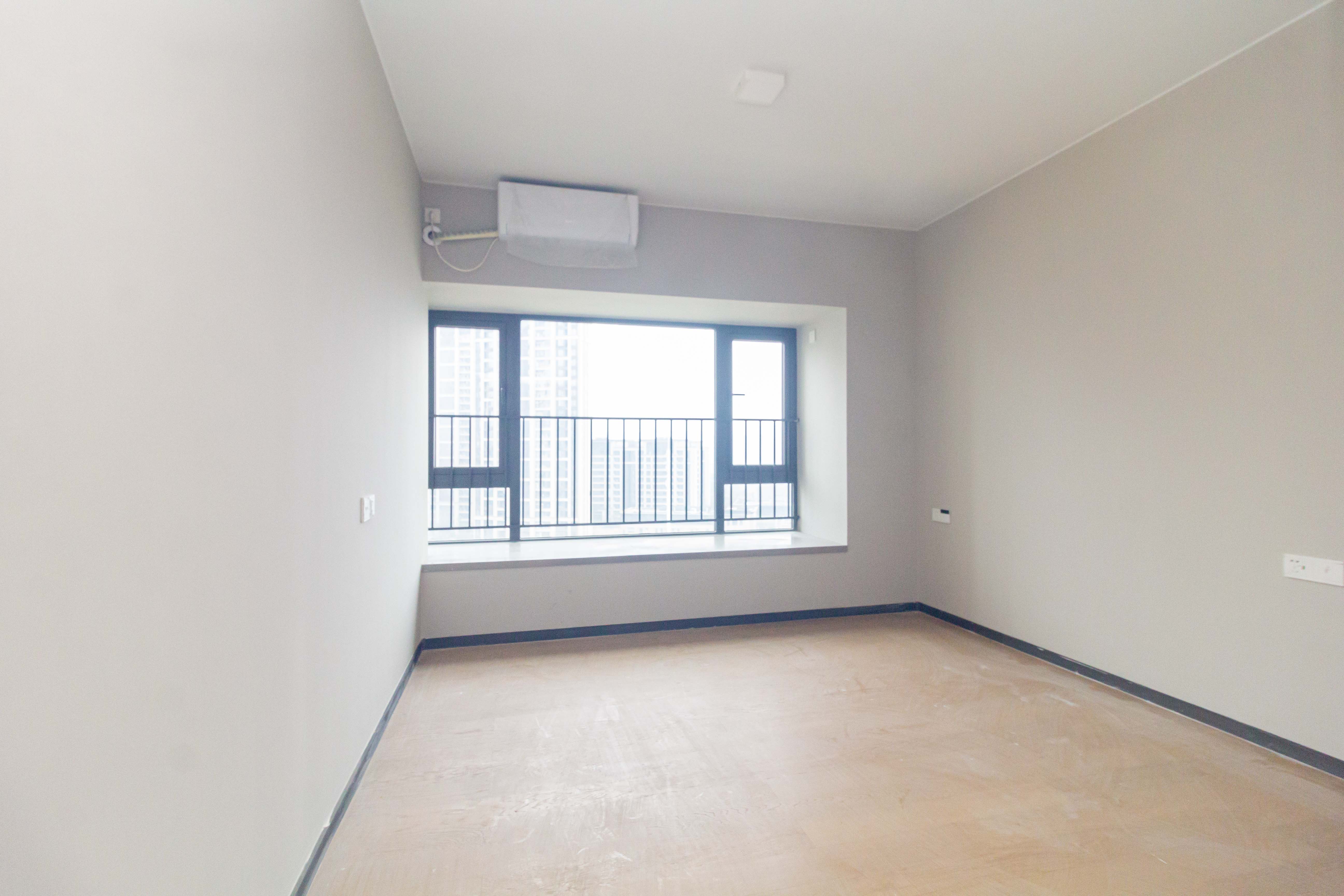 时代印记(长沙时代印记花园) 4室2厅2卫 158.0万 时代印记(长沙时代印记花园) 4室2厅2卫 158.0万卧室