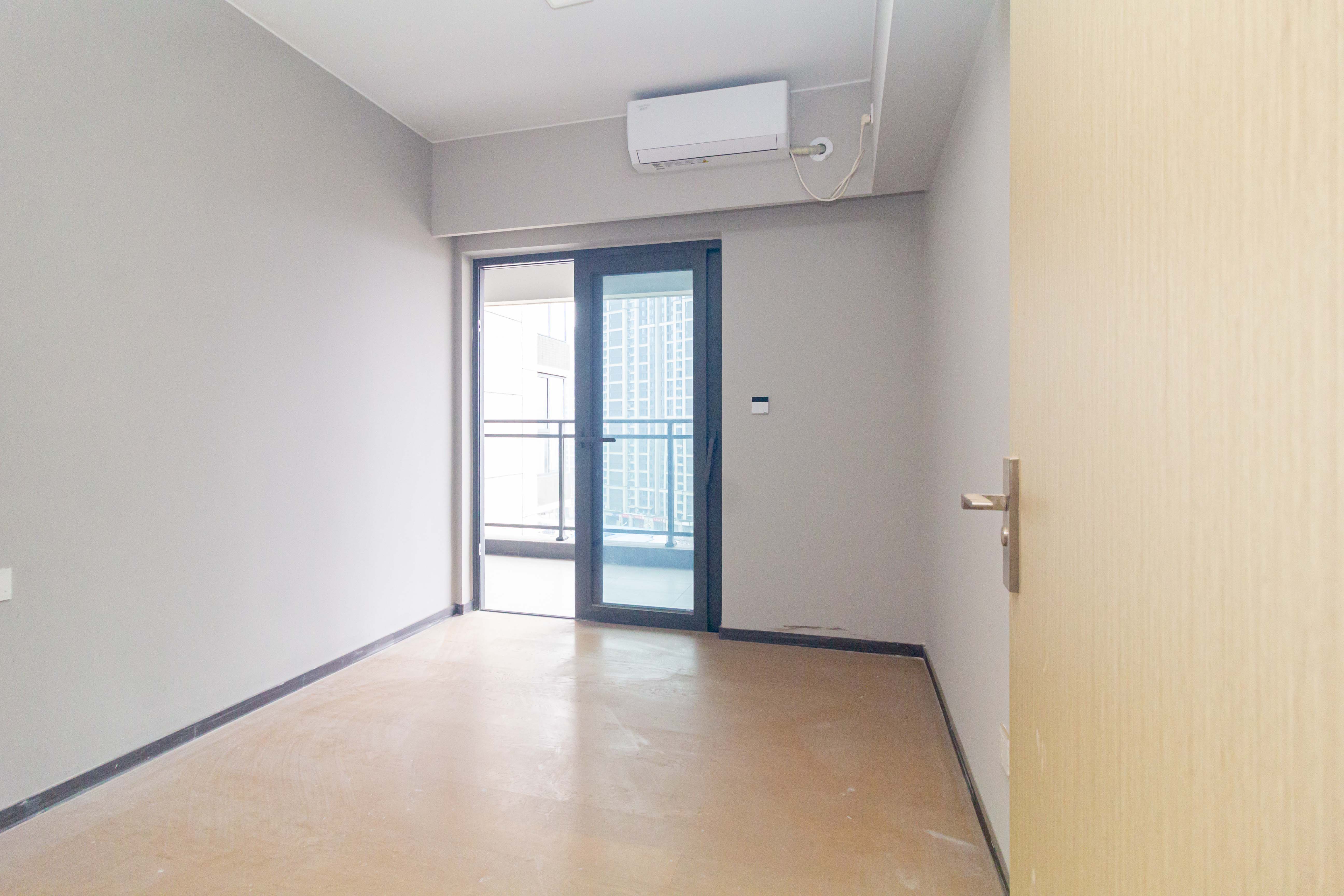 时代印记(长沙时代印记花园) 4室2厅2卫 158.0万 时代印记(长沙时代印记花园) 4室2厅2卫 158.0万卧室