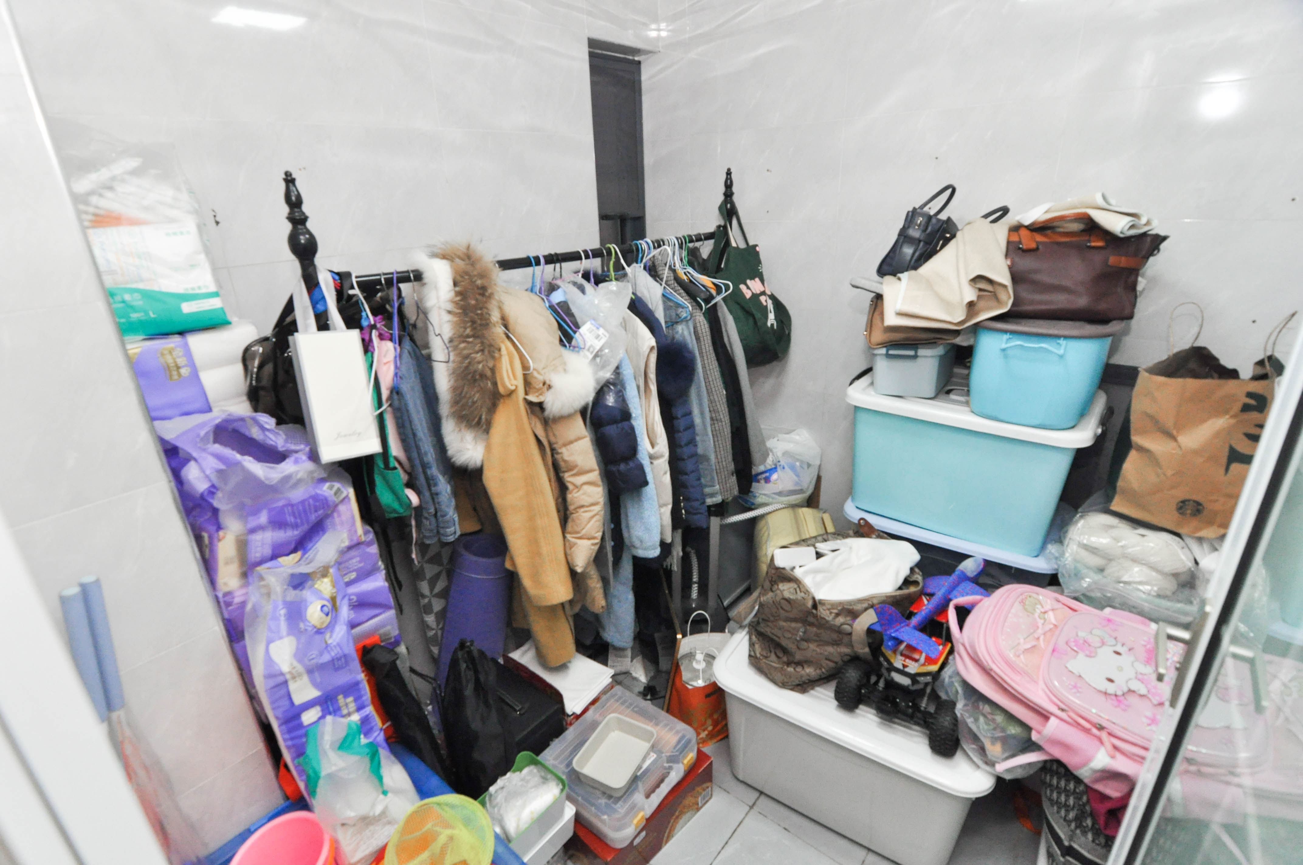 中建梅溪湖中心  3室2厅1卫   175.00万卫生间