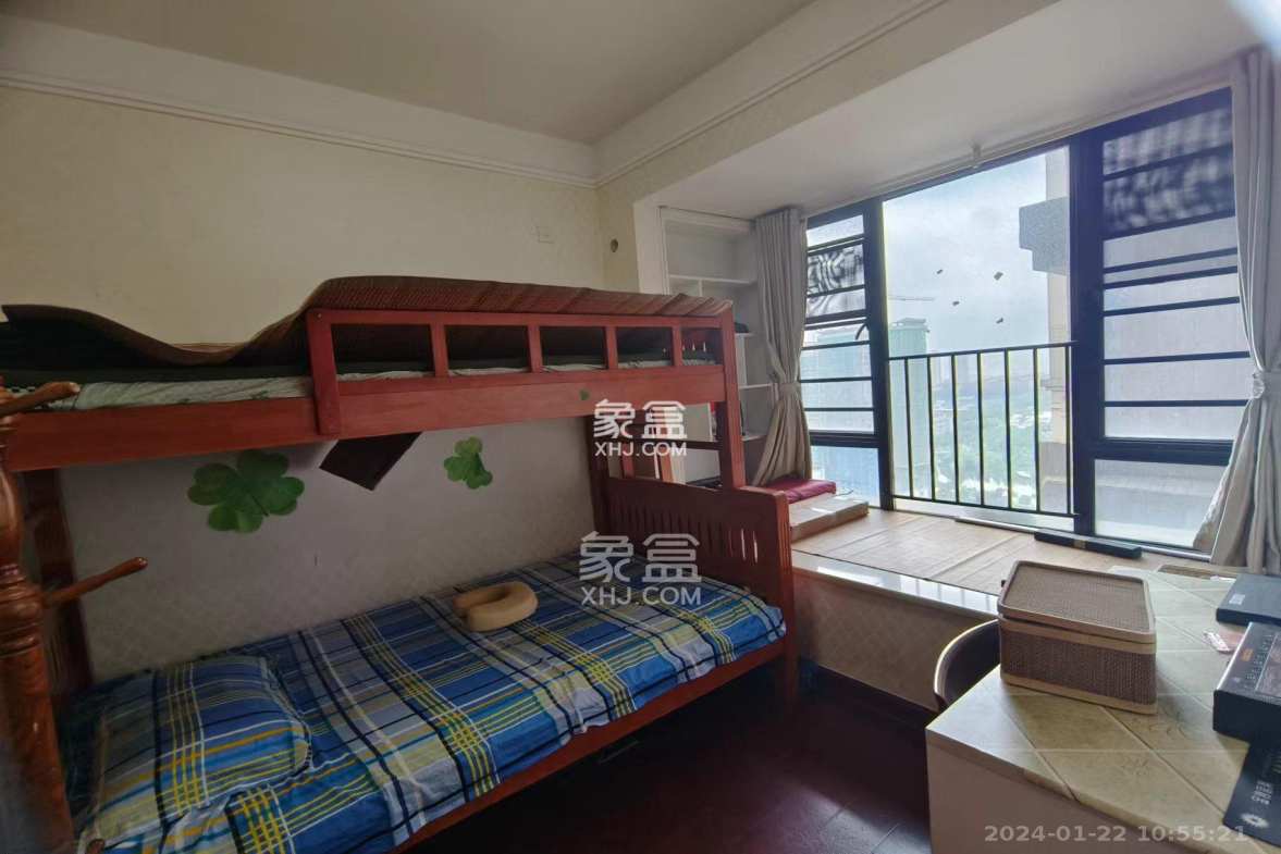 中海国际四期 3室2厅1卫 2300.00元/月 中海国际四期 3室2厅1卫 2300.00元/月室内图